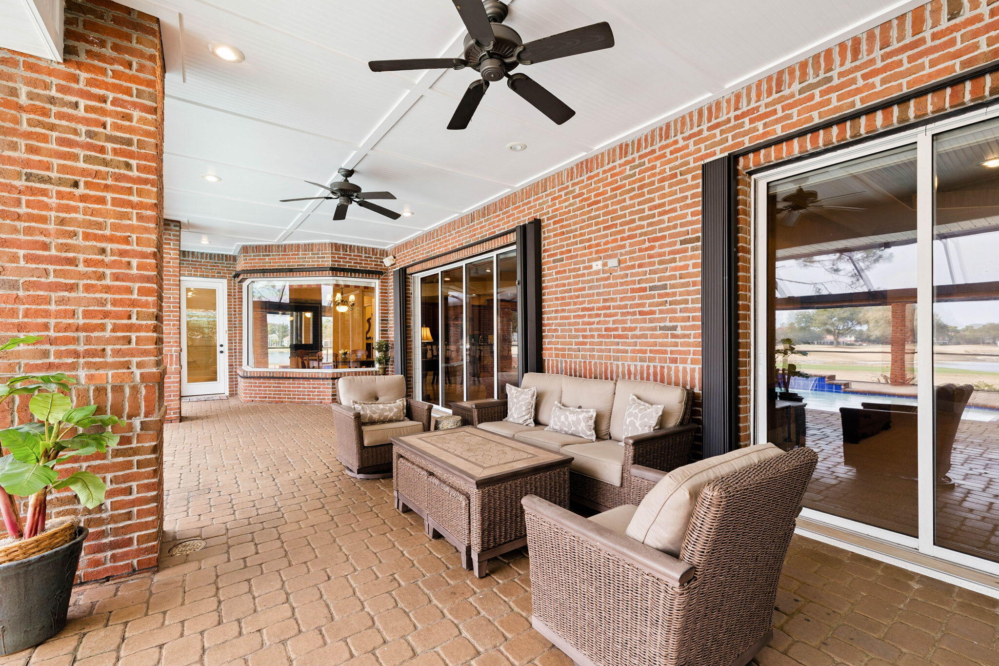 6326 Augusta Cove