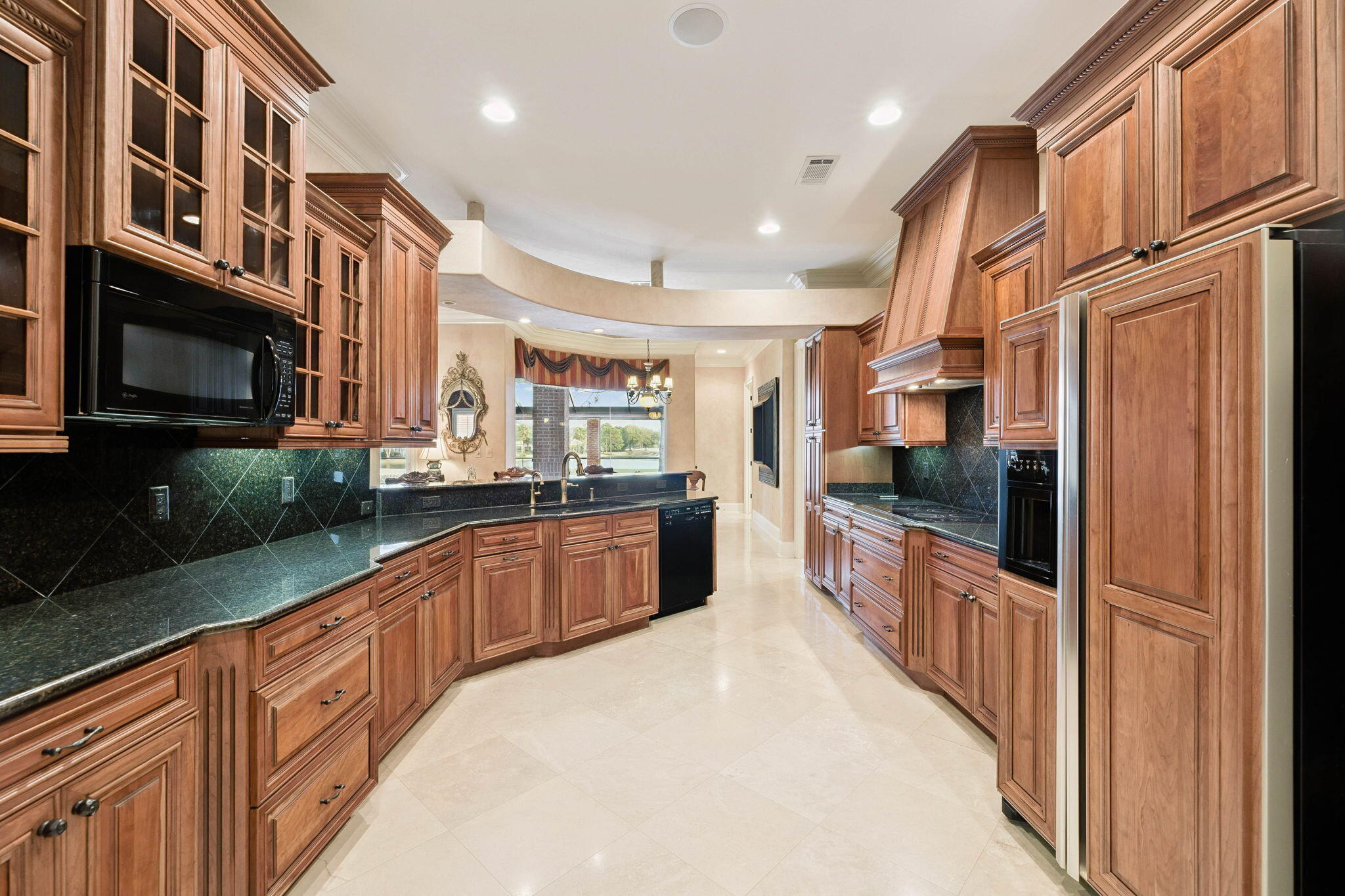 6326 Augusta Cove