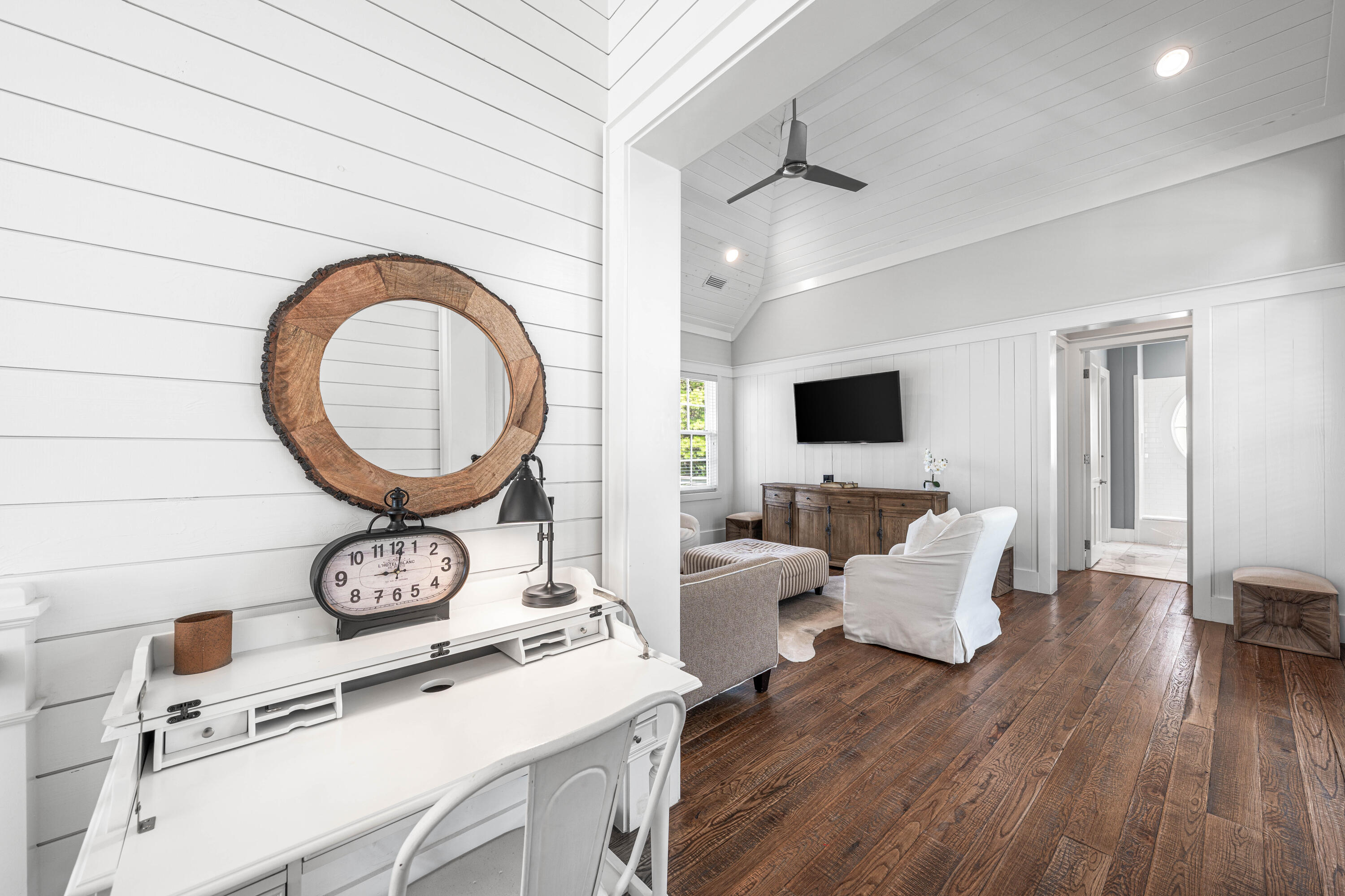 34 N Watch Tower Lane