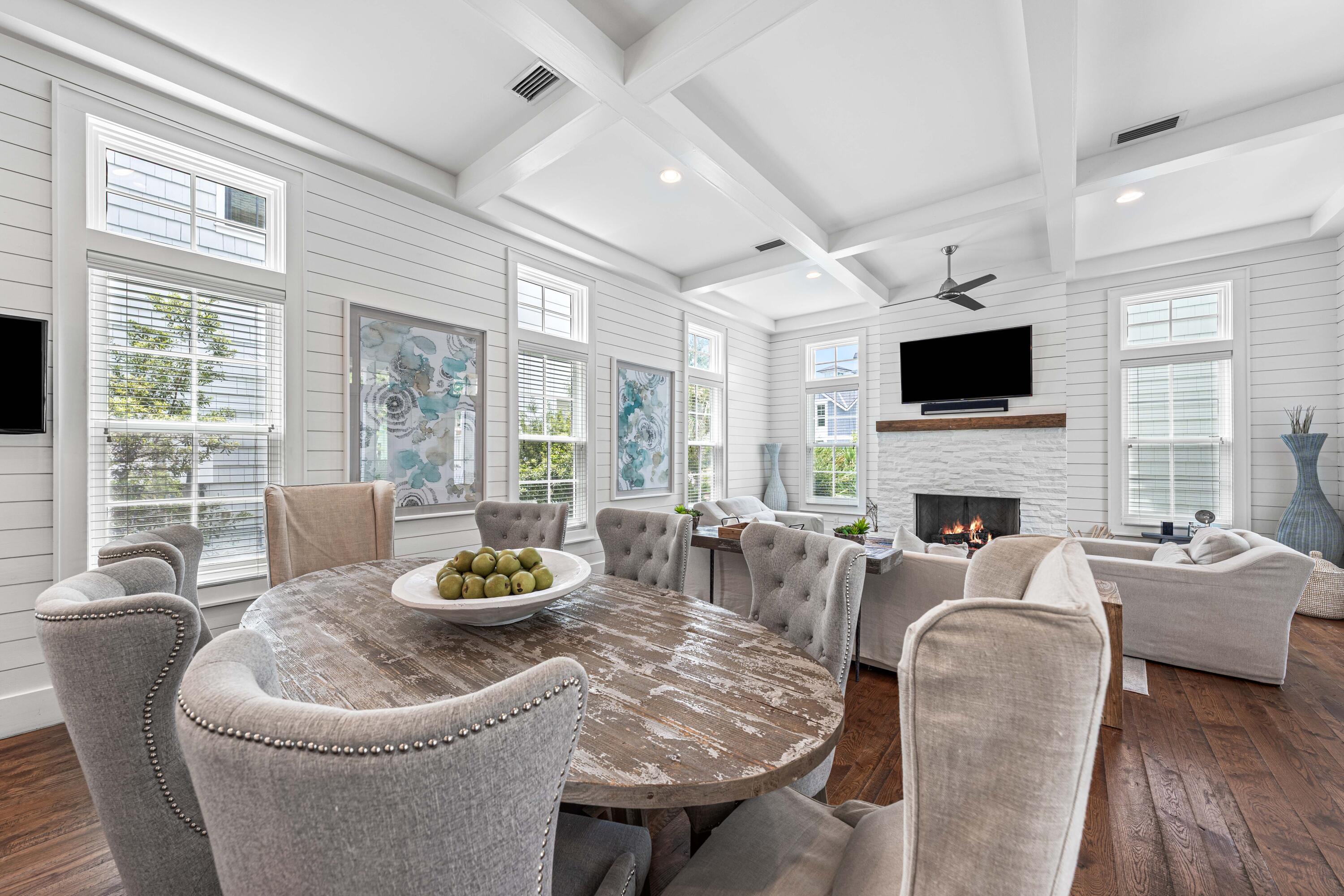 34 N Watch Tower Lane