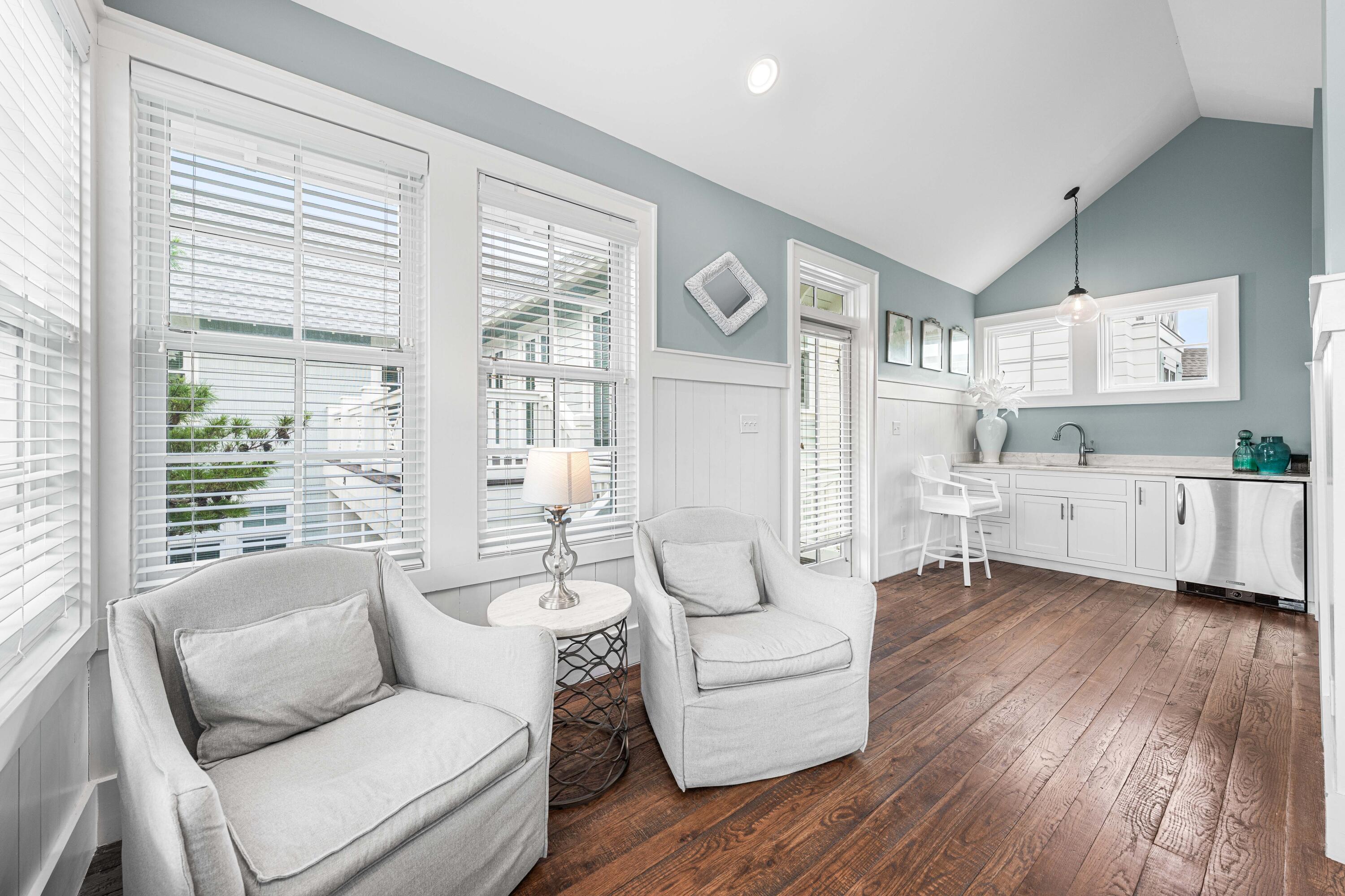 34 N Watch Tower Lane