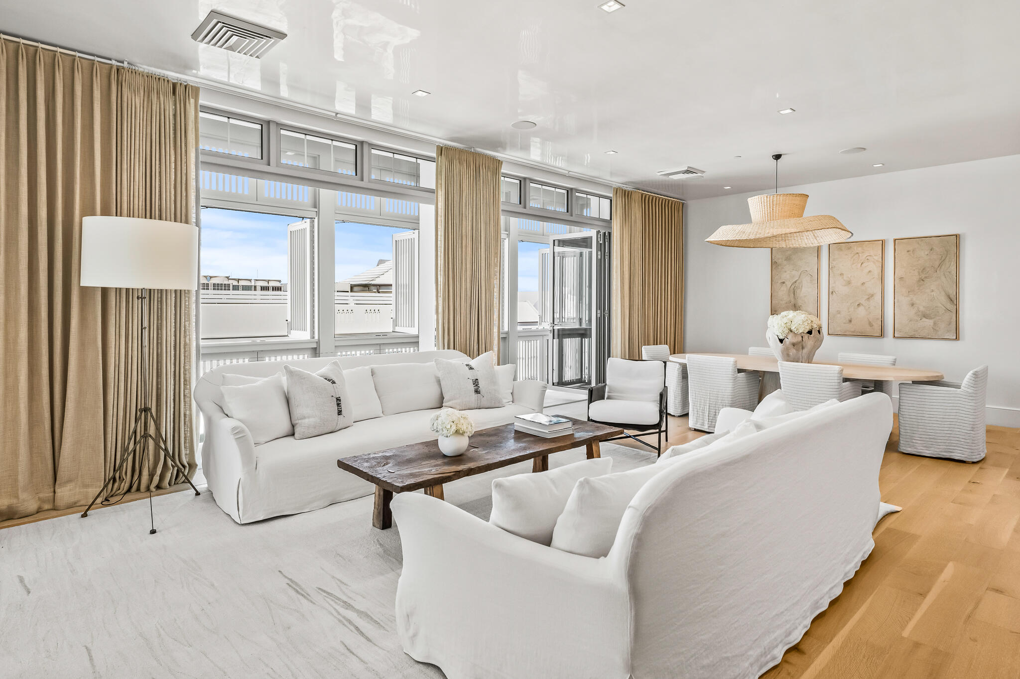 290 Sea Garden Street # 402