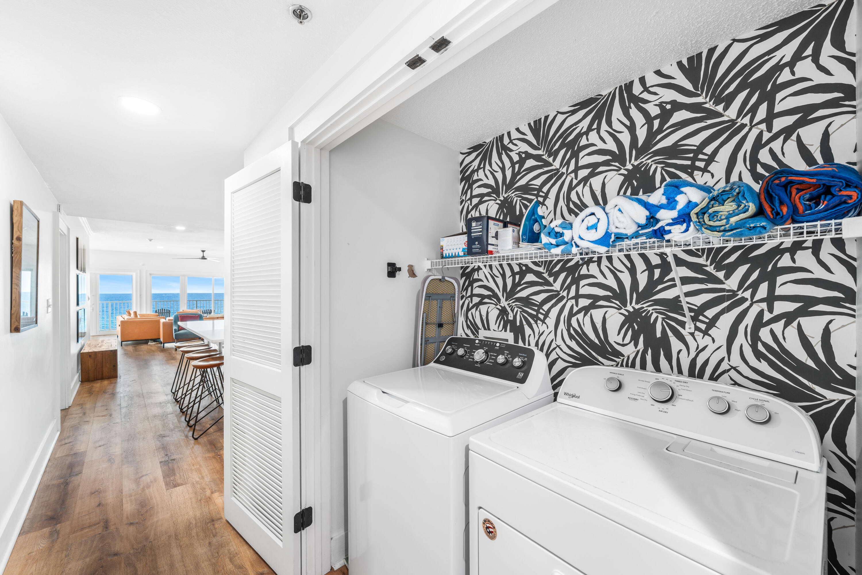 3668 E County Highway 30A UNIT 401