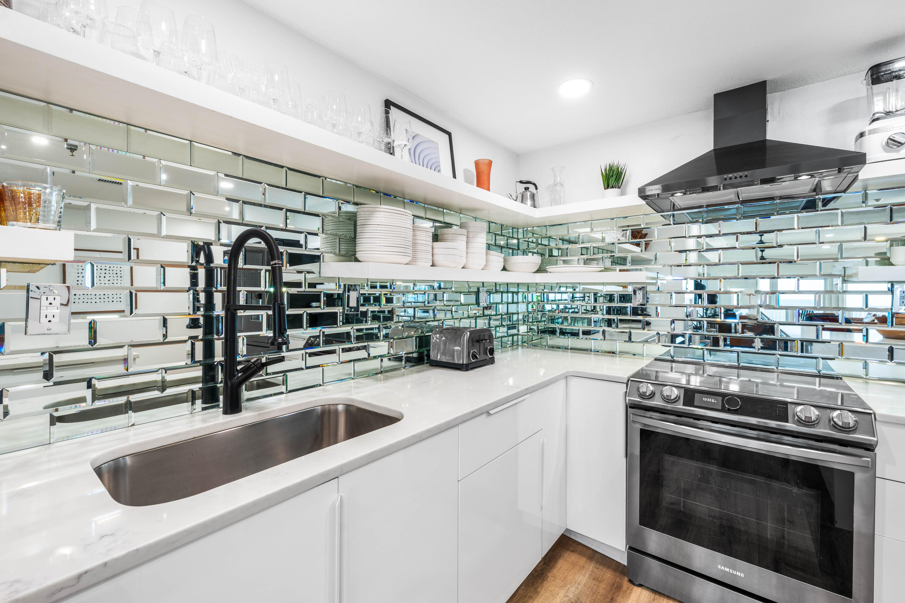 3668 E County Highway 30A UNIT 401