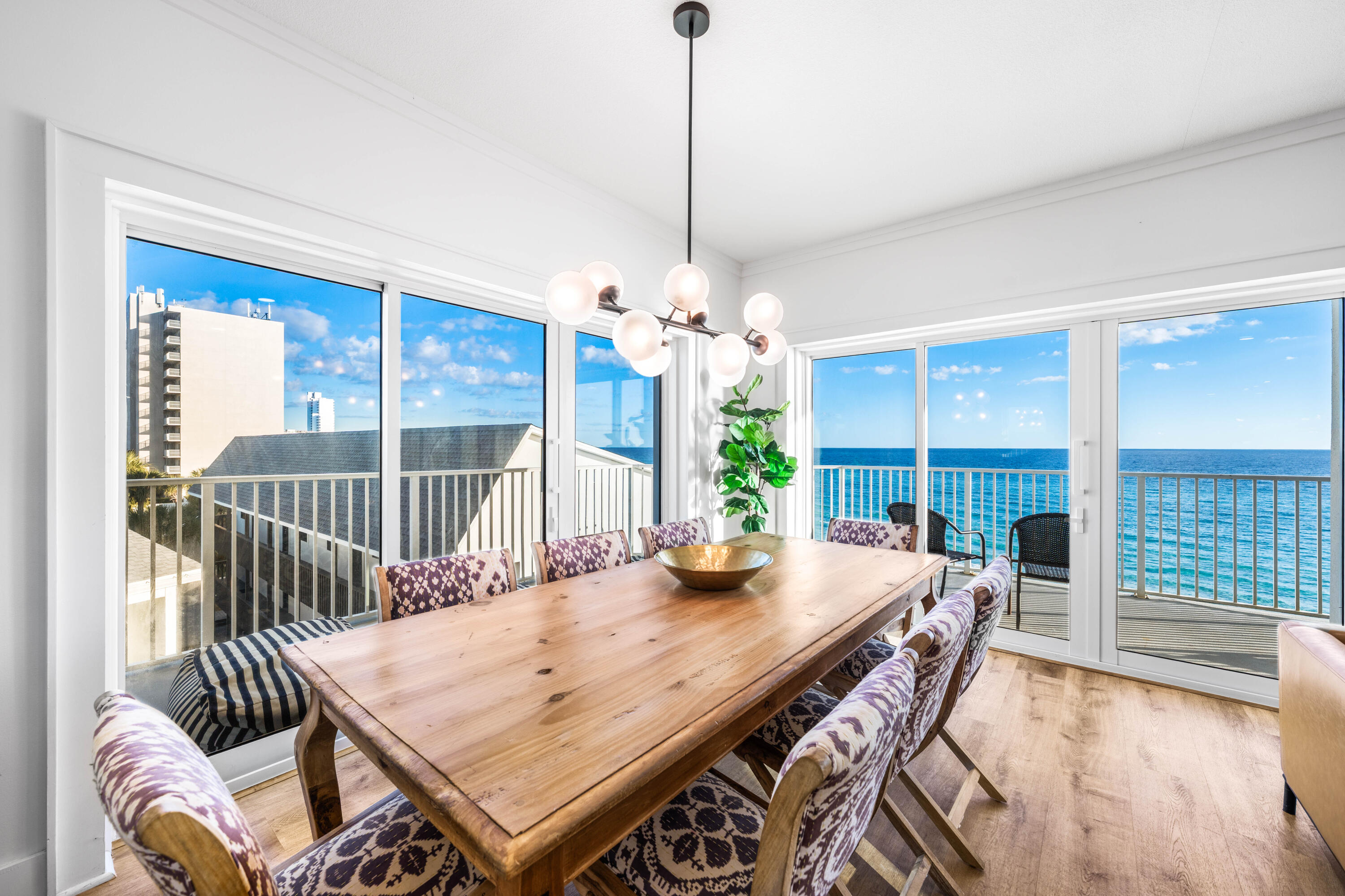 3668 E County Highway 30A UNIT 401