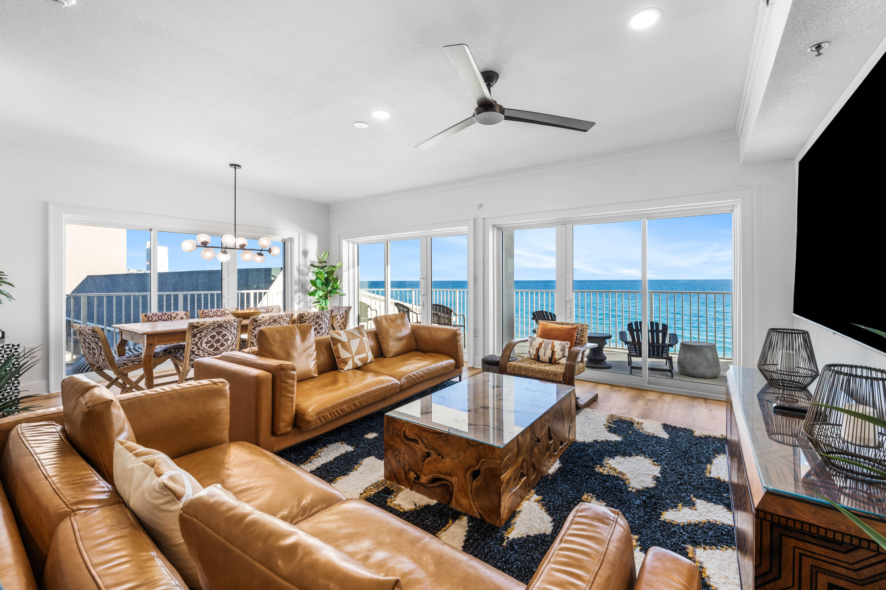 3668 E County Highway 30A UNIT 401