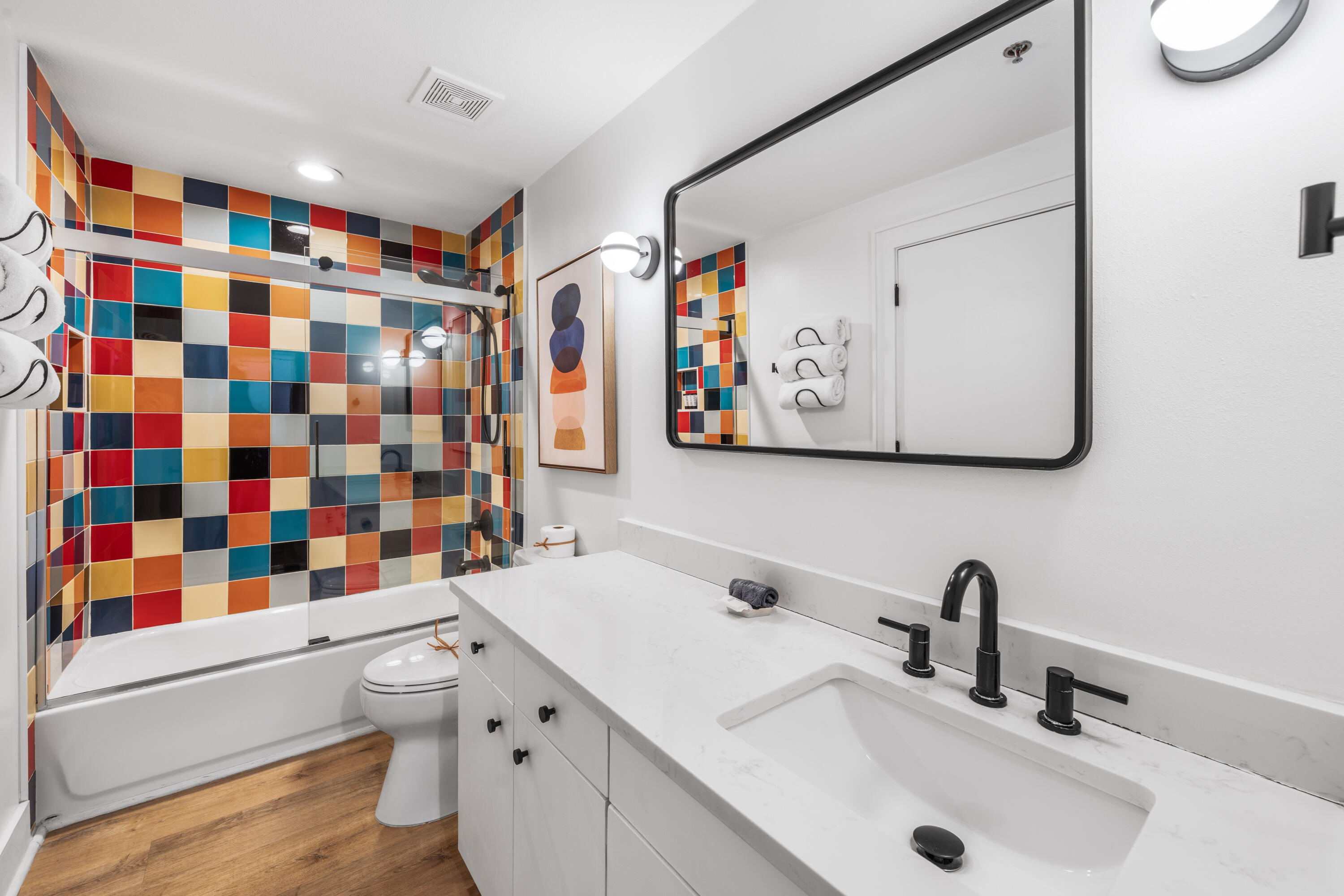 3668 E County Highway 30A UNIT 401