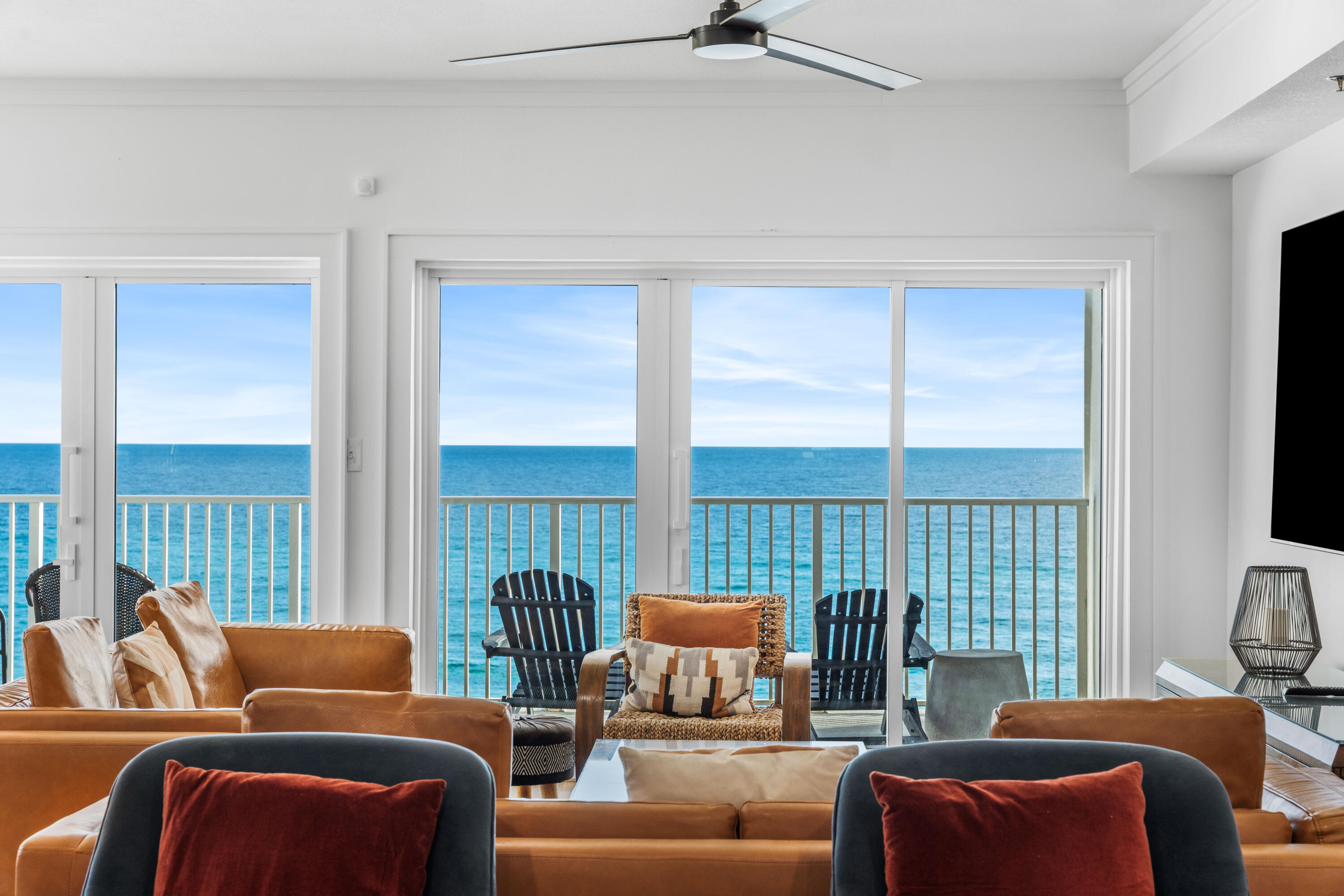 3668 E County Highway 30A UNIT 401