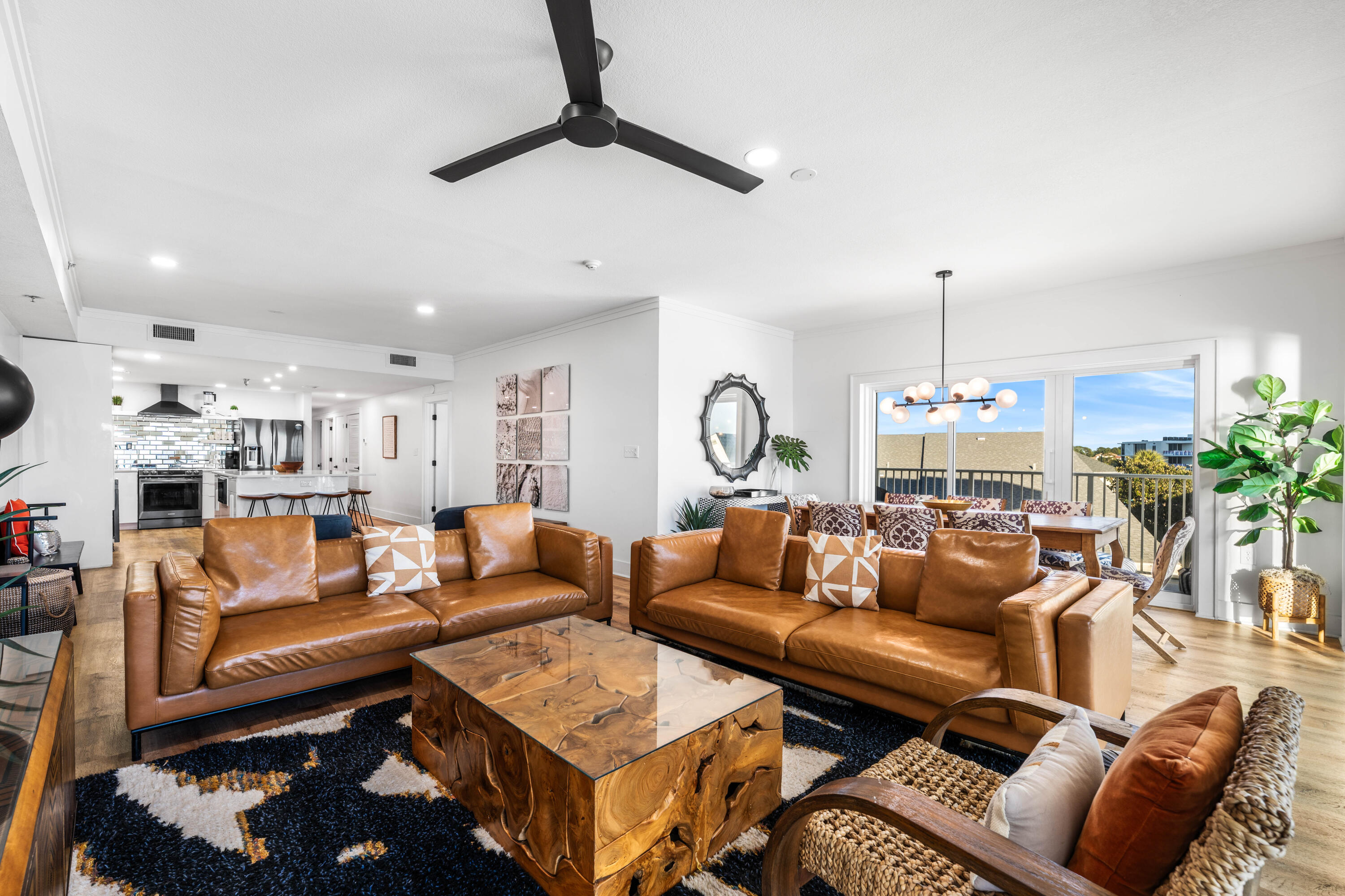 3668 E County Highway 30A UNIT 401