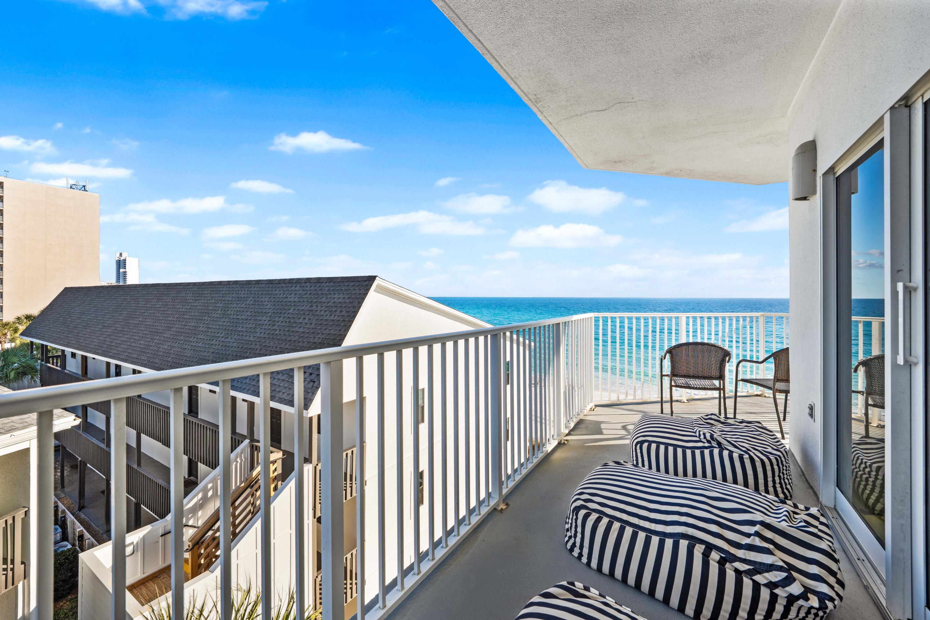 3668 E County Highway 30A UNIT 401