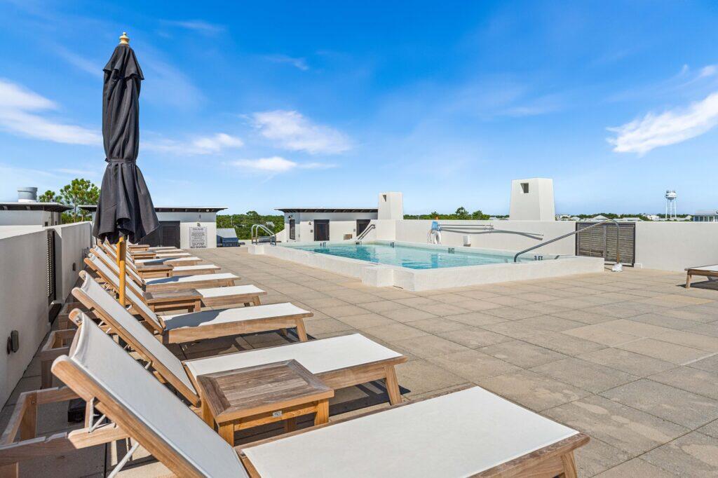 136 Georgetown Avenue 2E-1