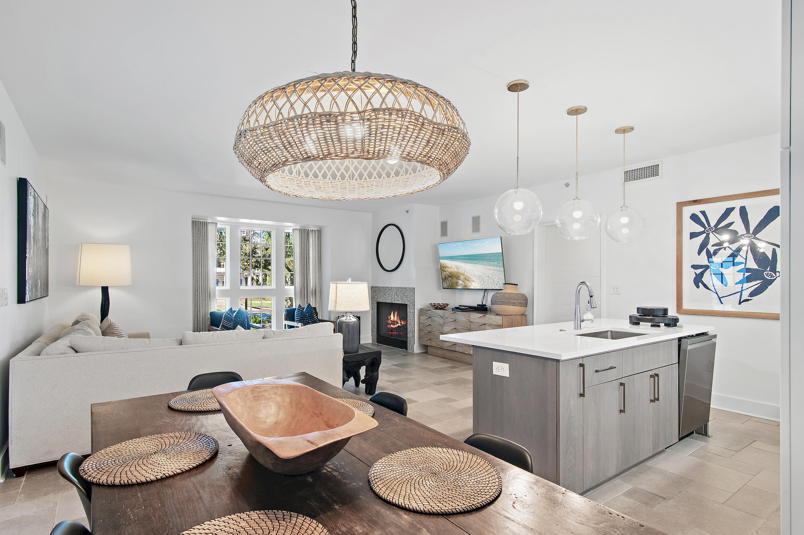 136 Georgetown Avenue 2E-1