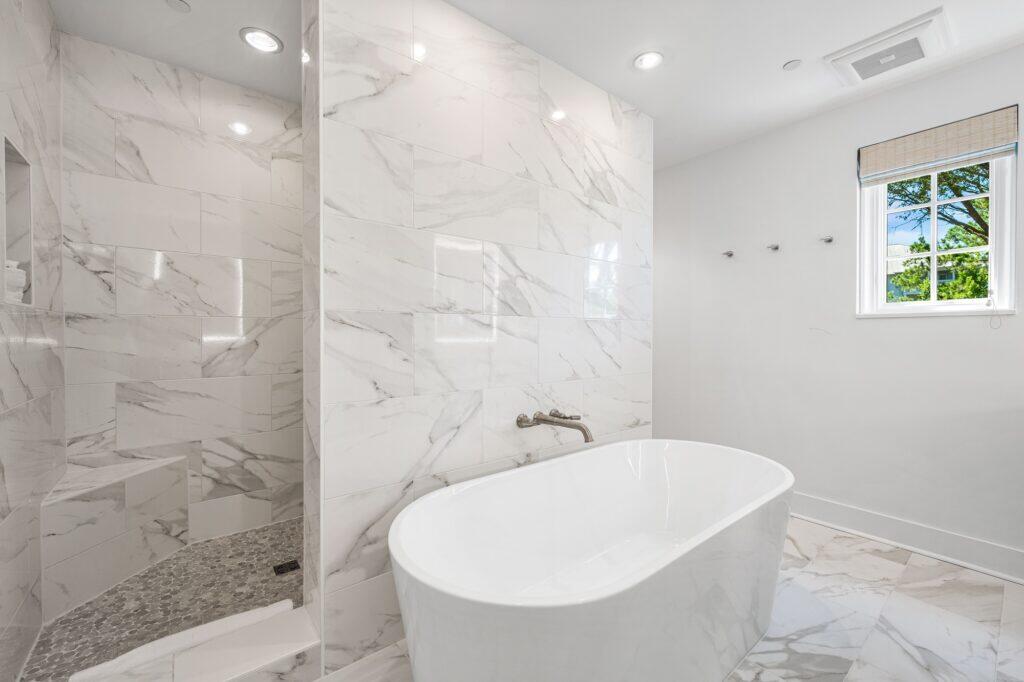 136 Georgetown Avenue 2E-1