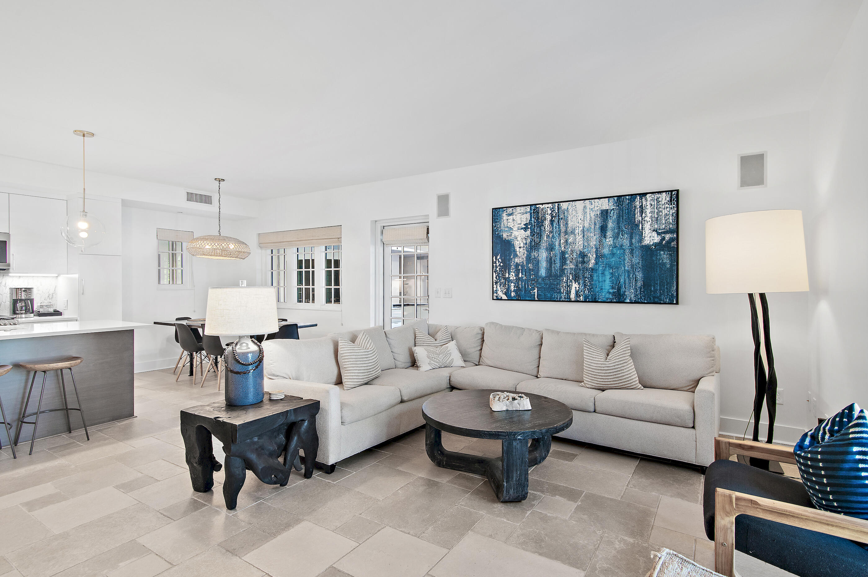 136 Georgetown Avenue 2E-1