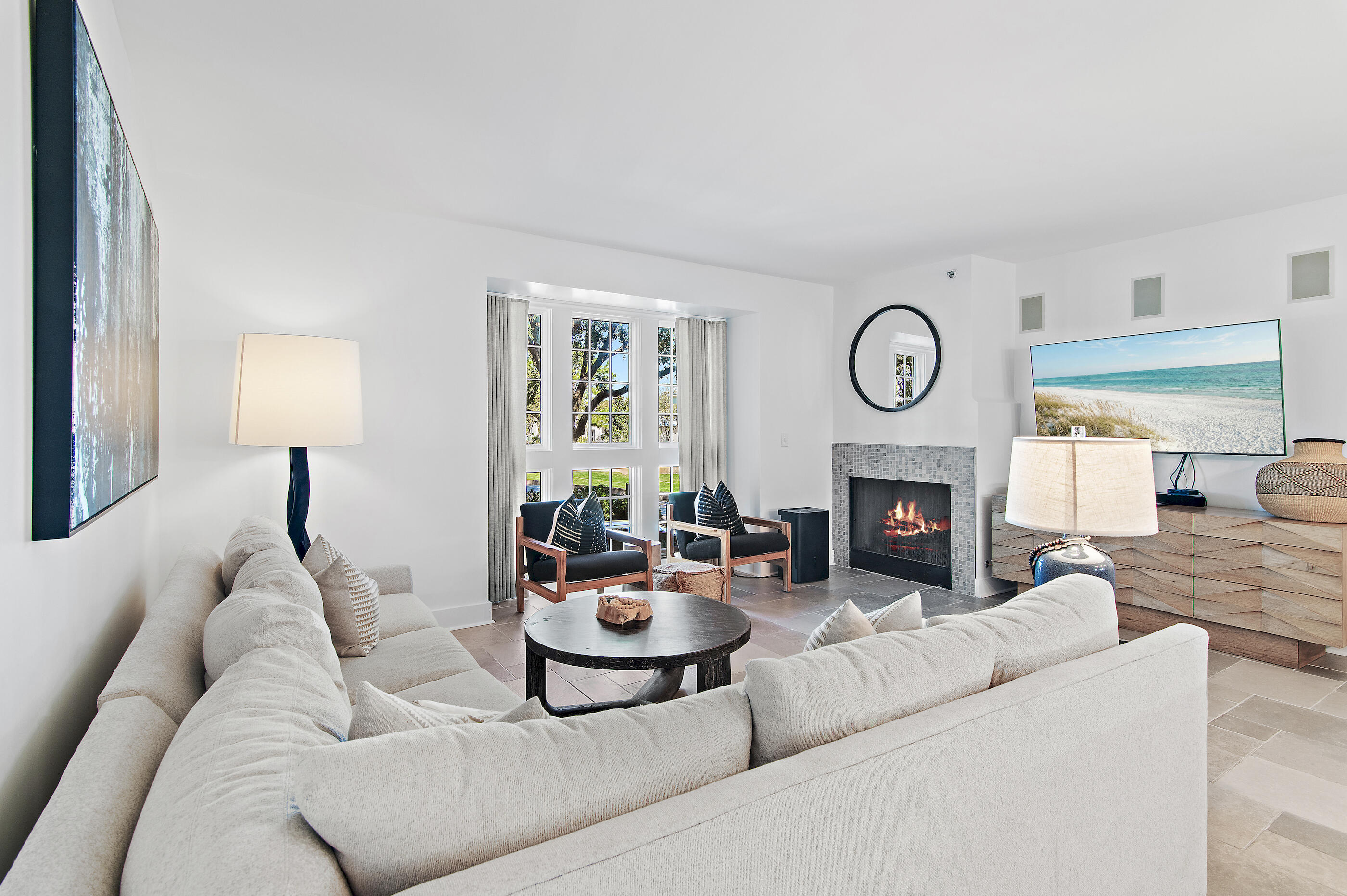 136 Georgetown Avenue 2E-1