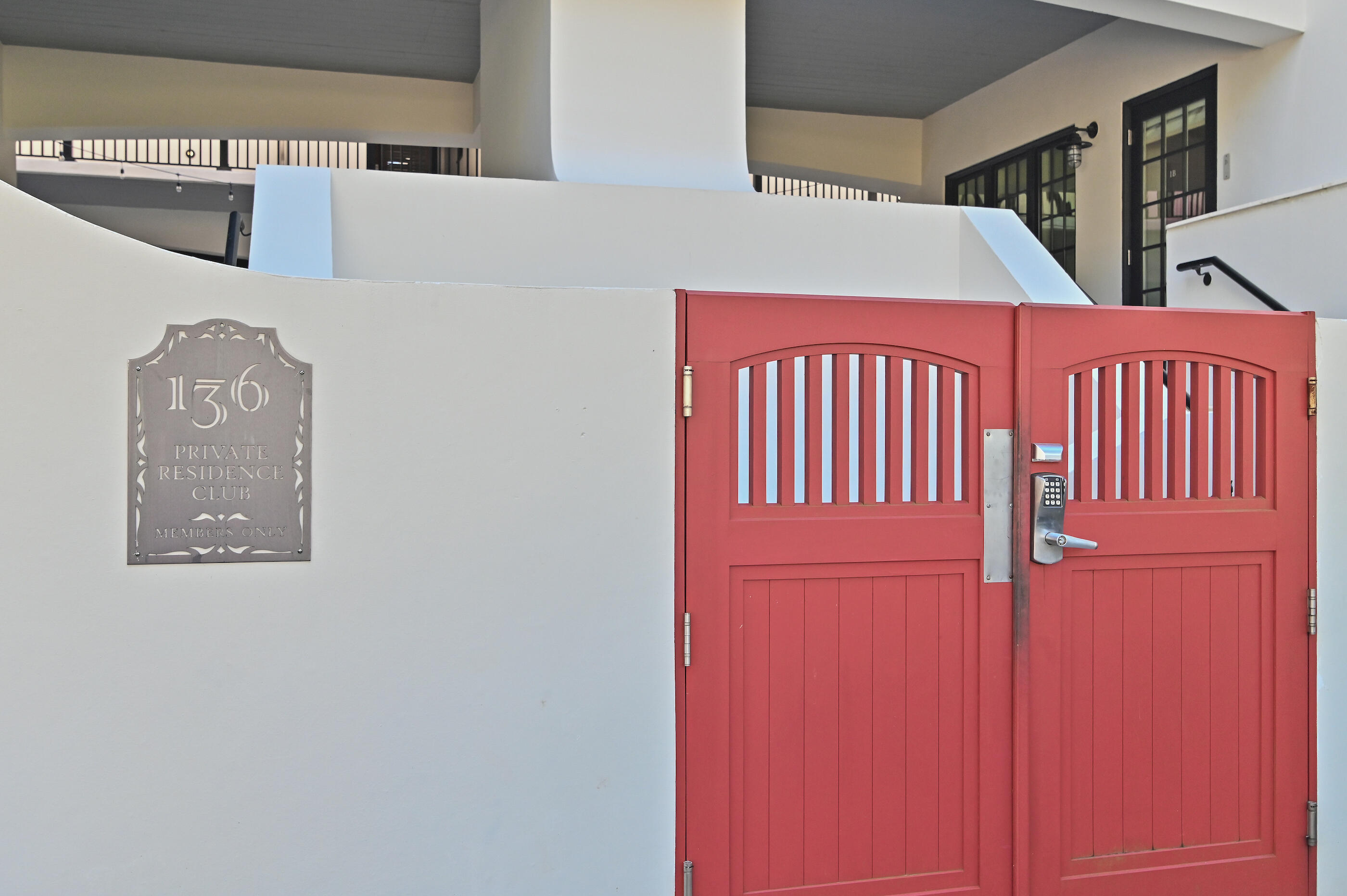 136 Georgetown Avenue 2E-1