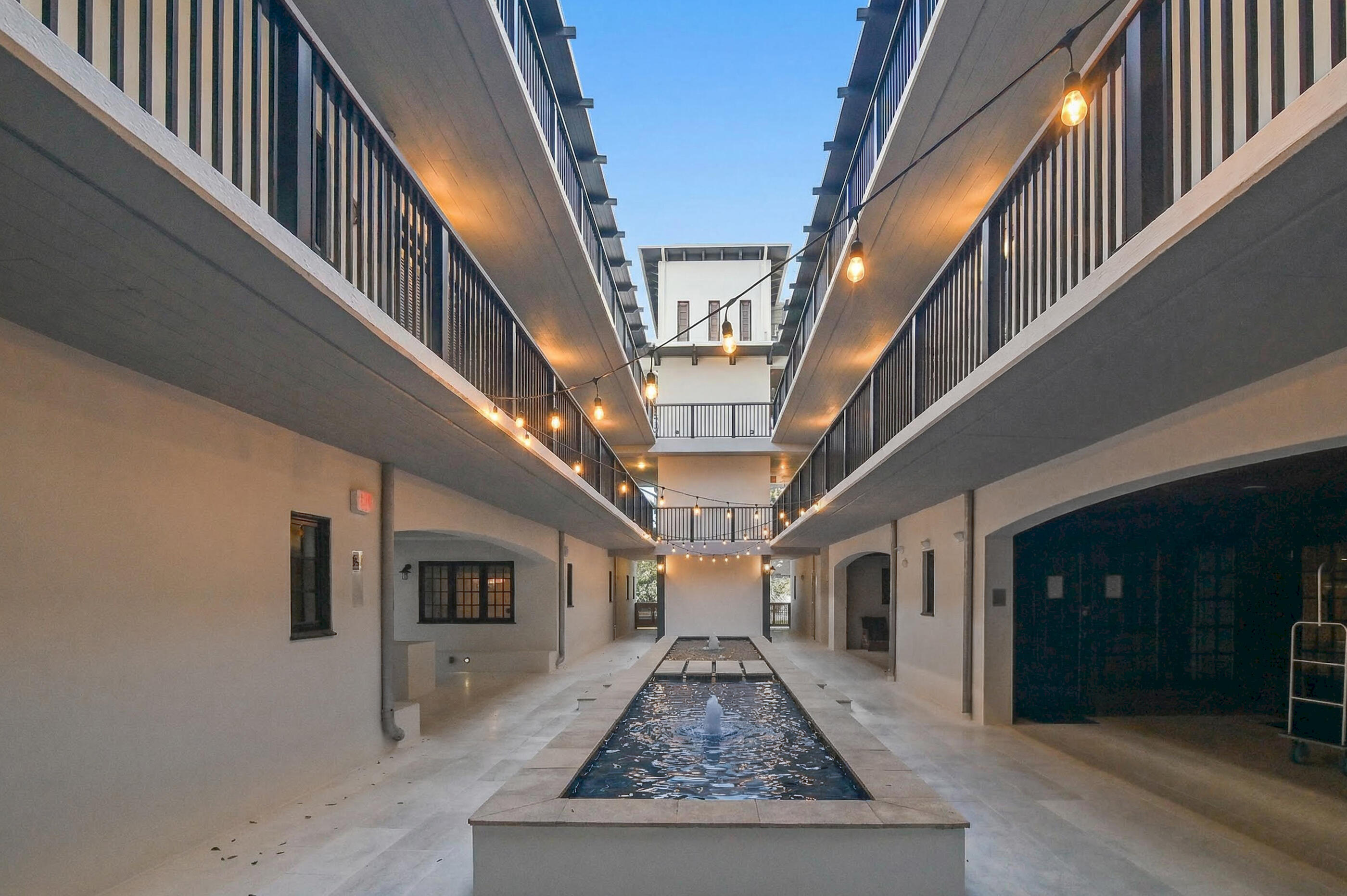 136 Georgetown Avenue 2E-1