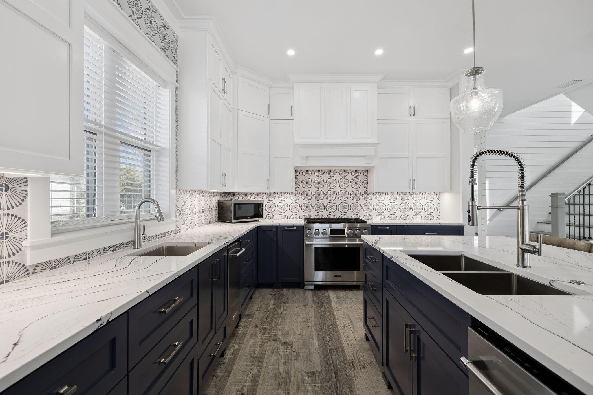 16525 Front Beach Road