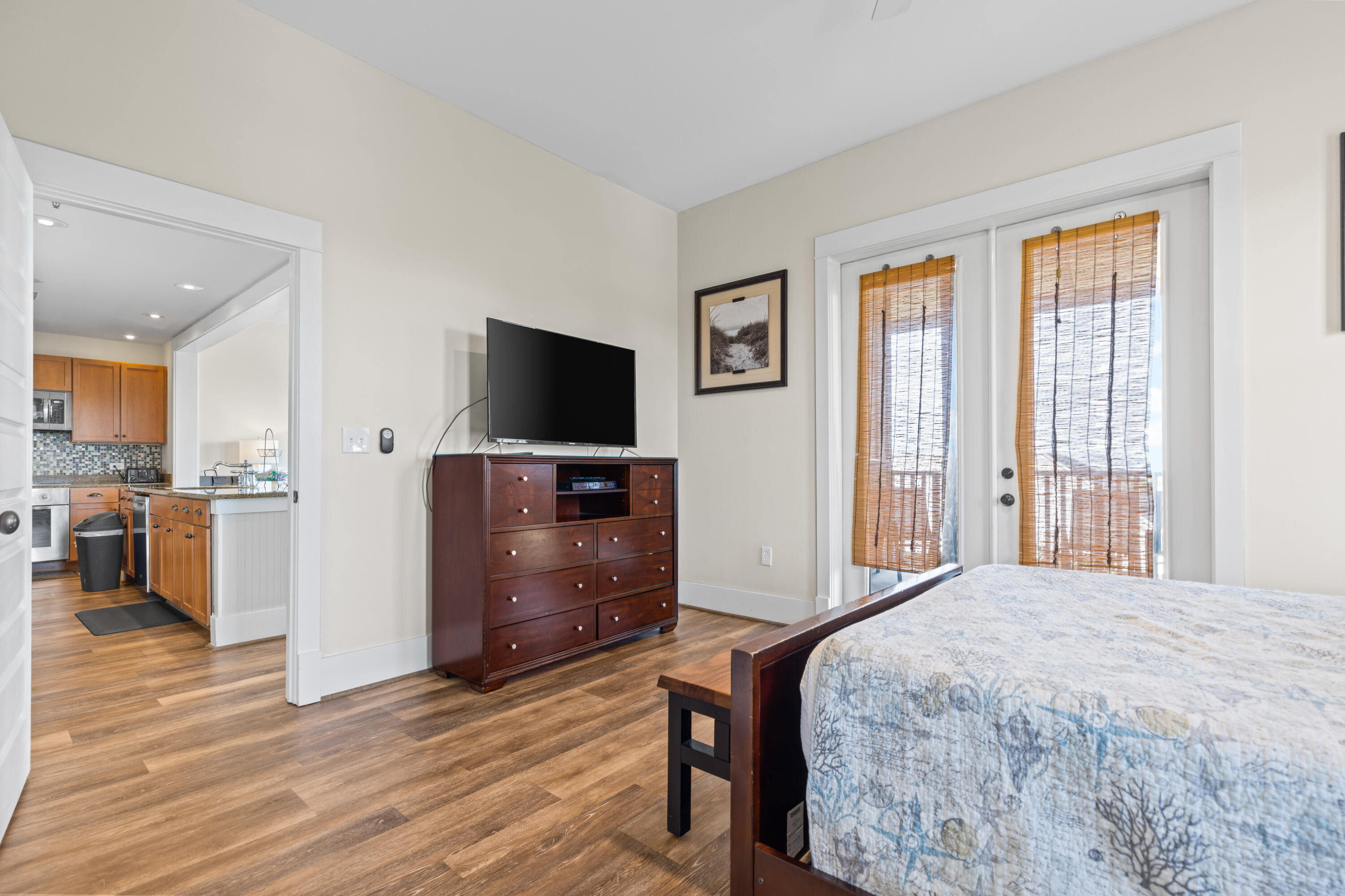 2050 W County Highway 30A # M1407