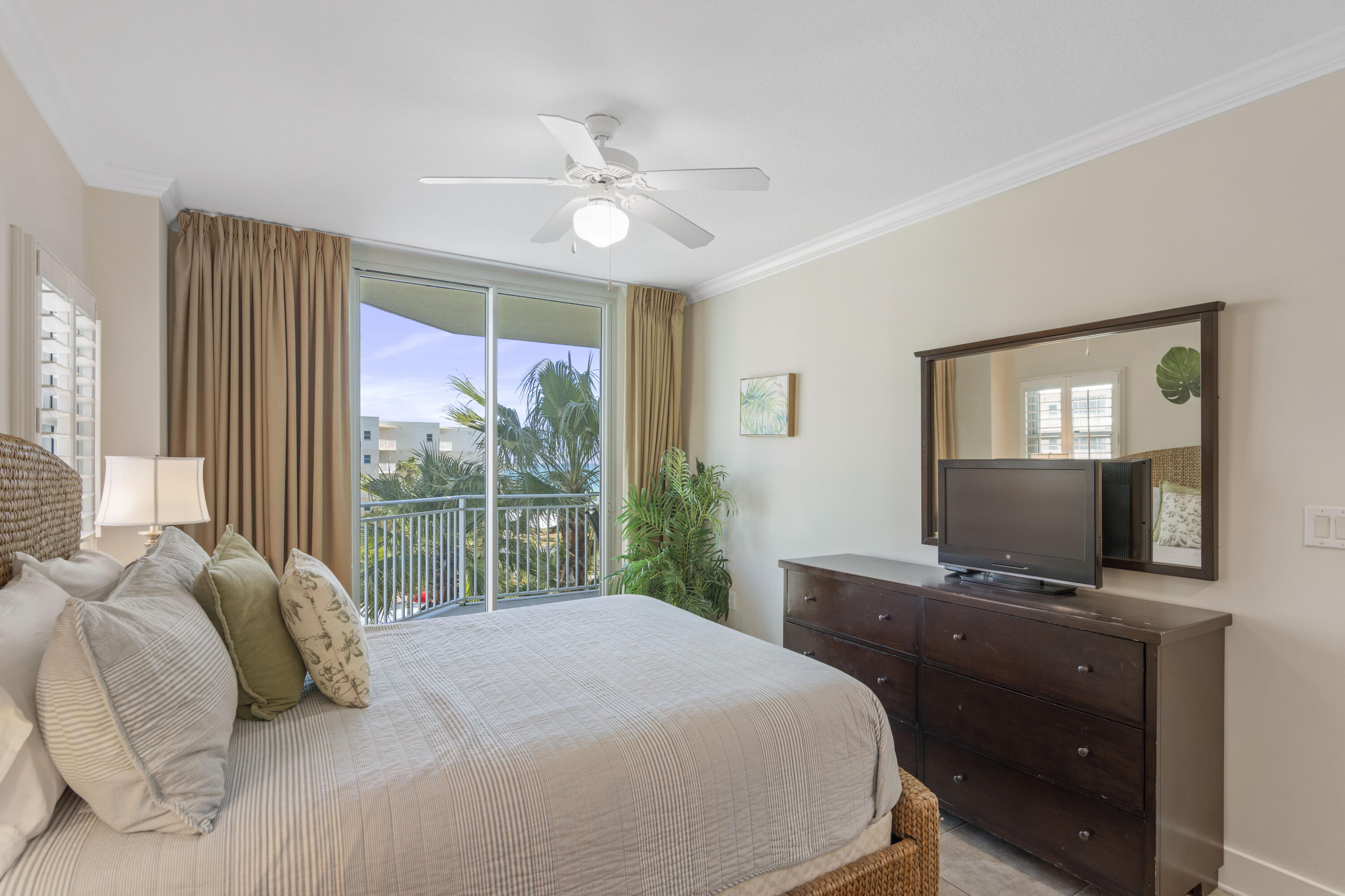 1110 Santa Rosa Boulevard UNIT B514