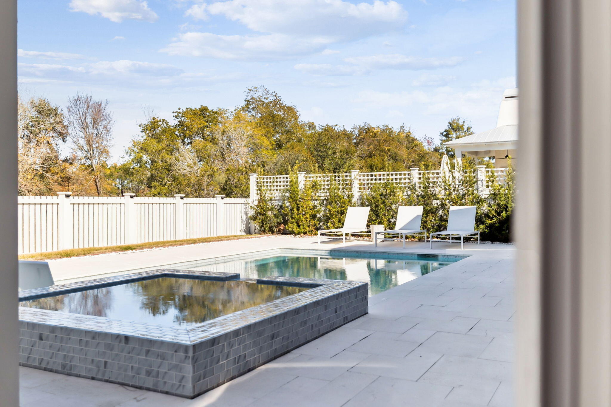 576 Cannonball Lane