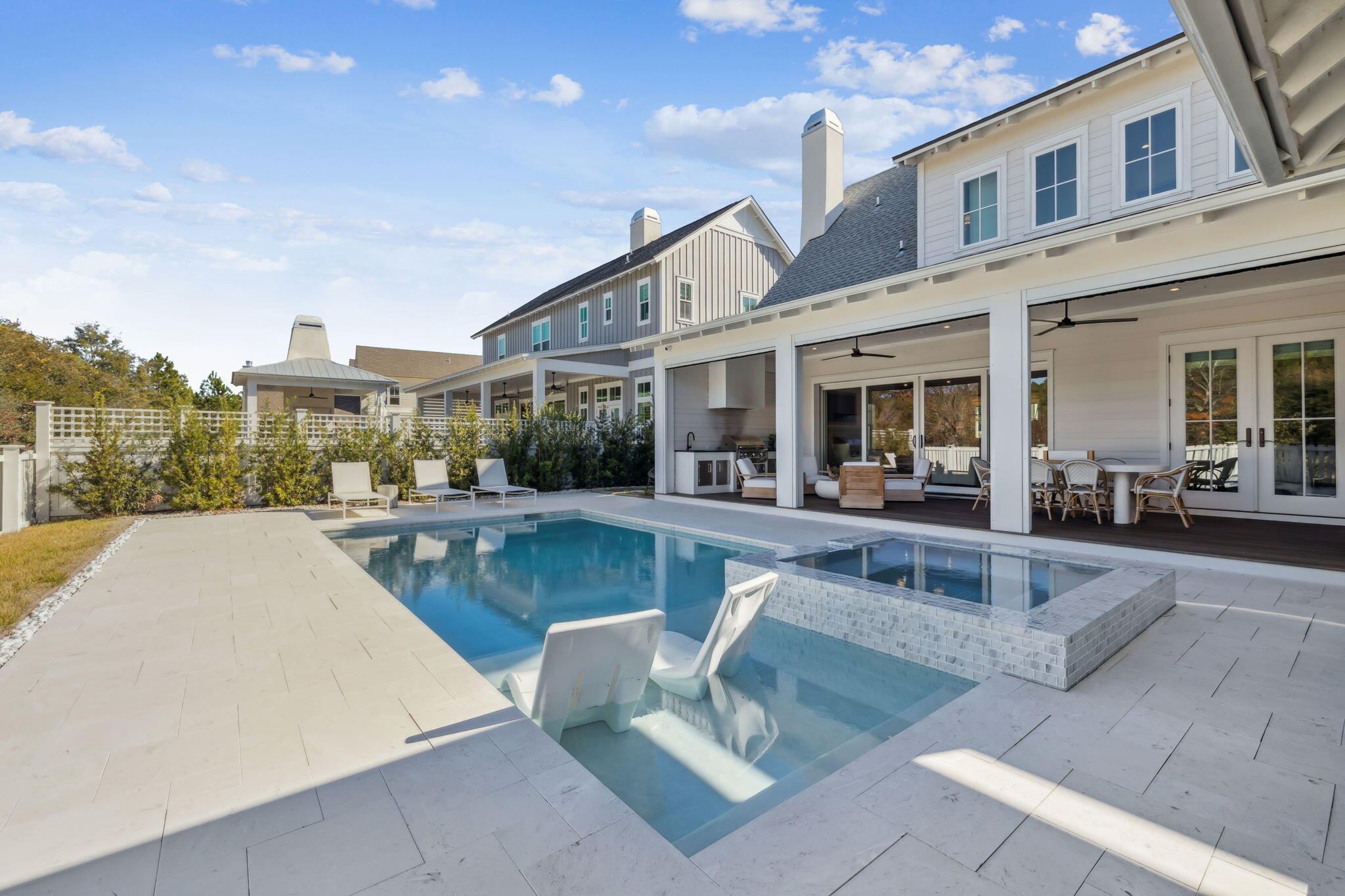 576 Cannonball Lane
