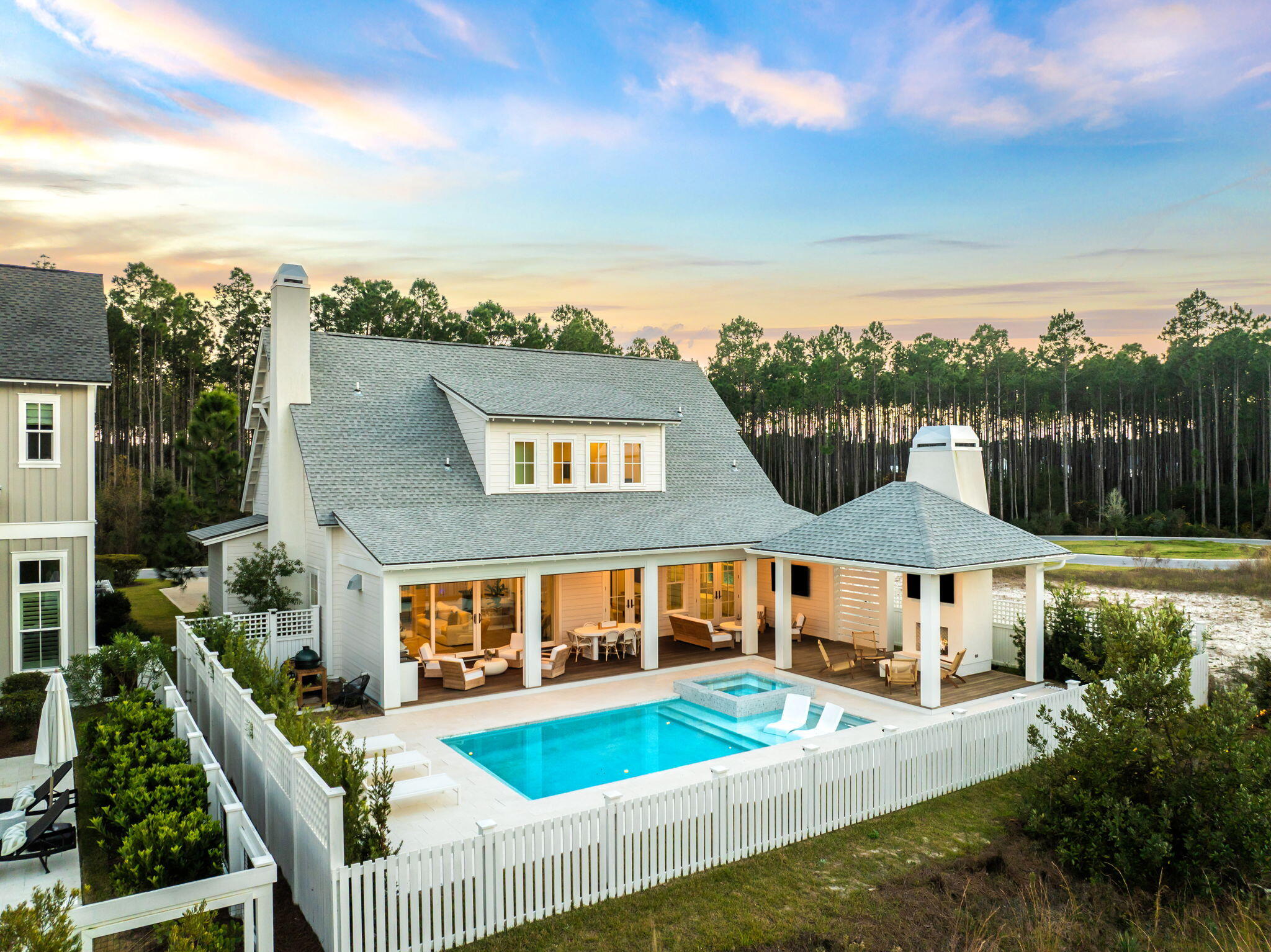 576 Cannonball Lane