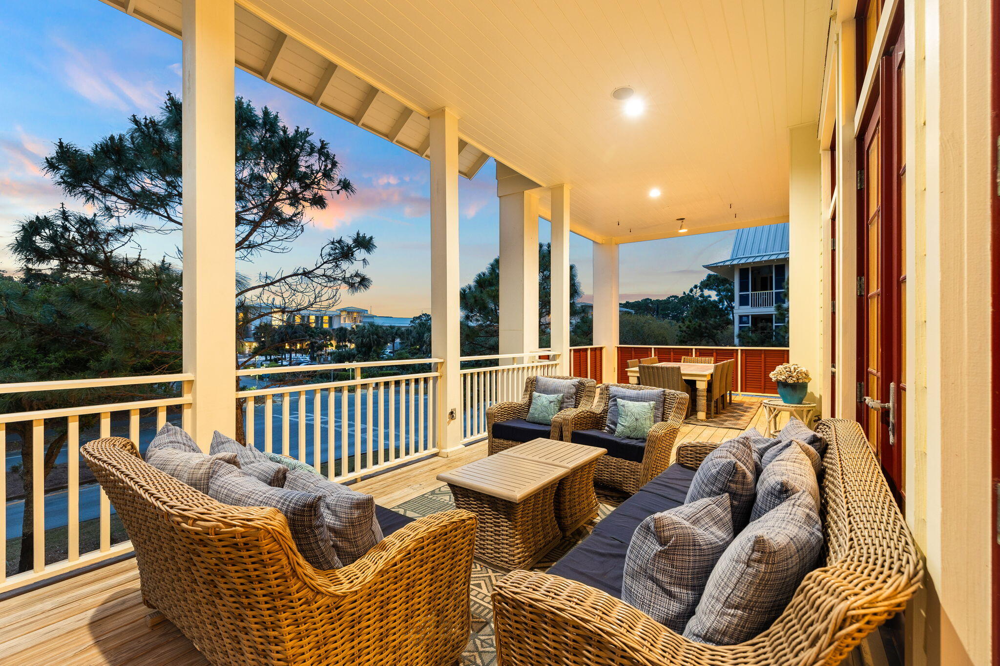 81 Western Lake Drive