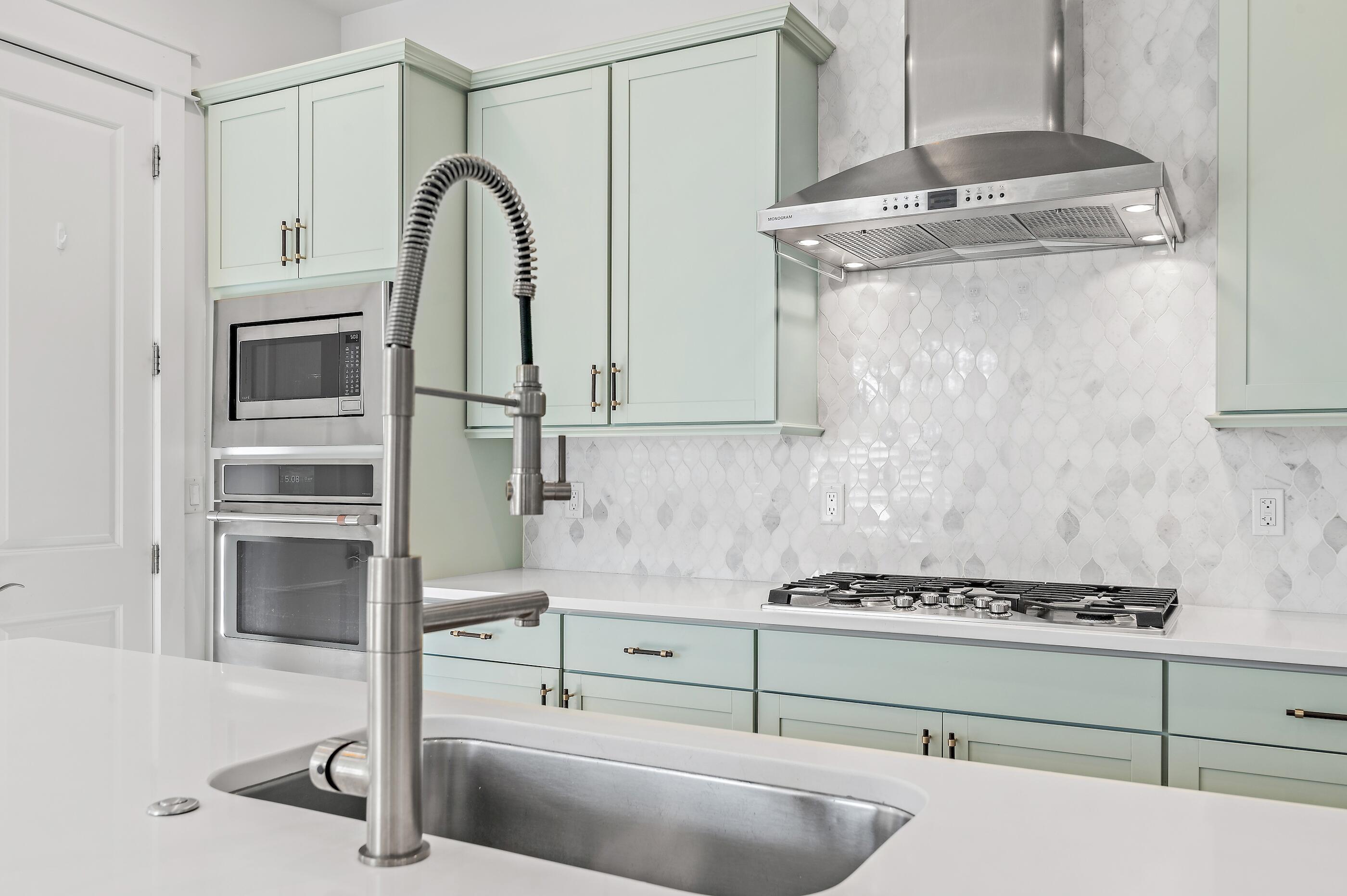 1143 Sandgrass Boulevard