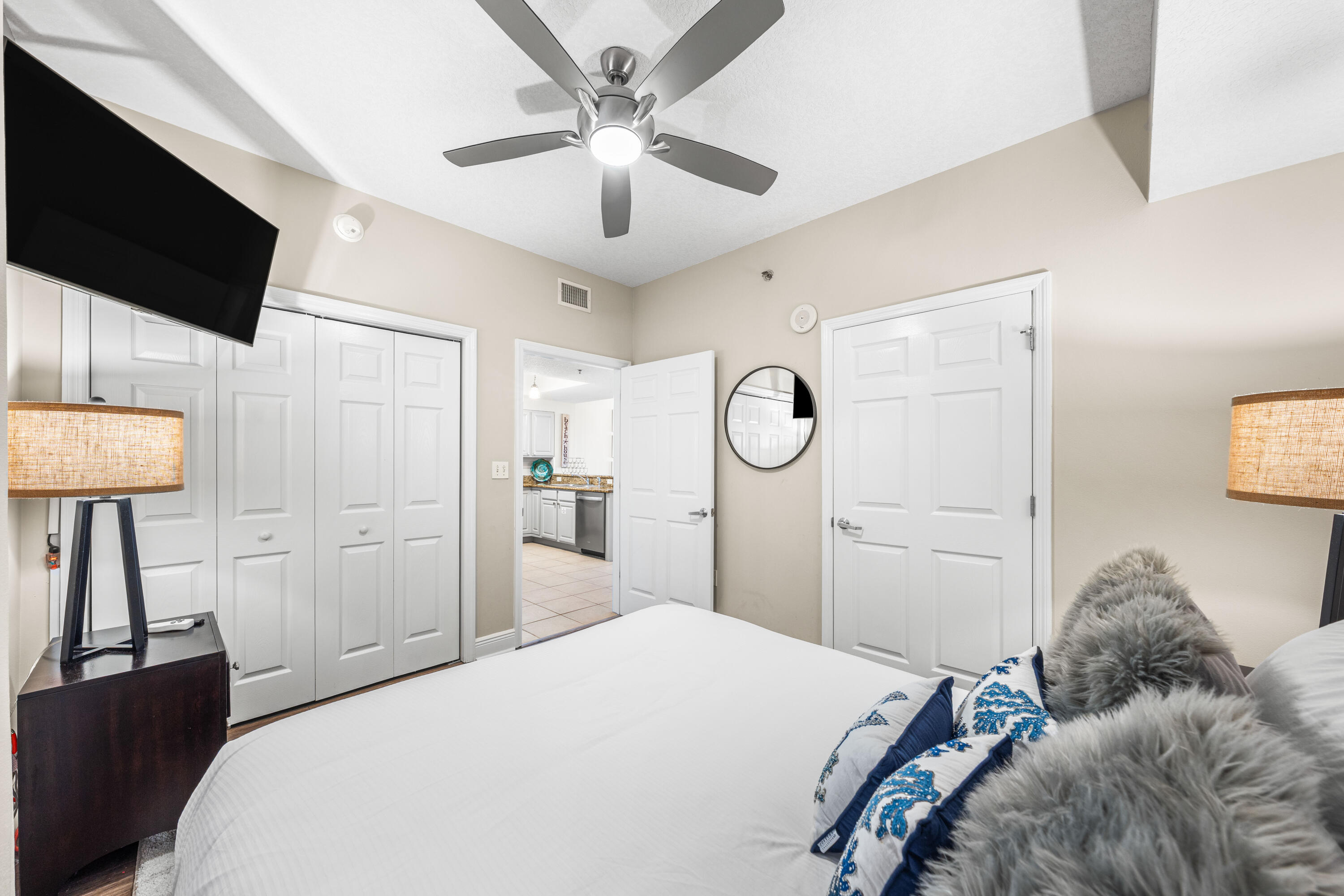 112 Seascape Drive UNIT 904