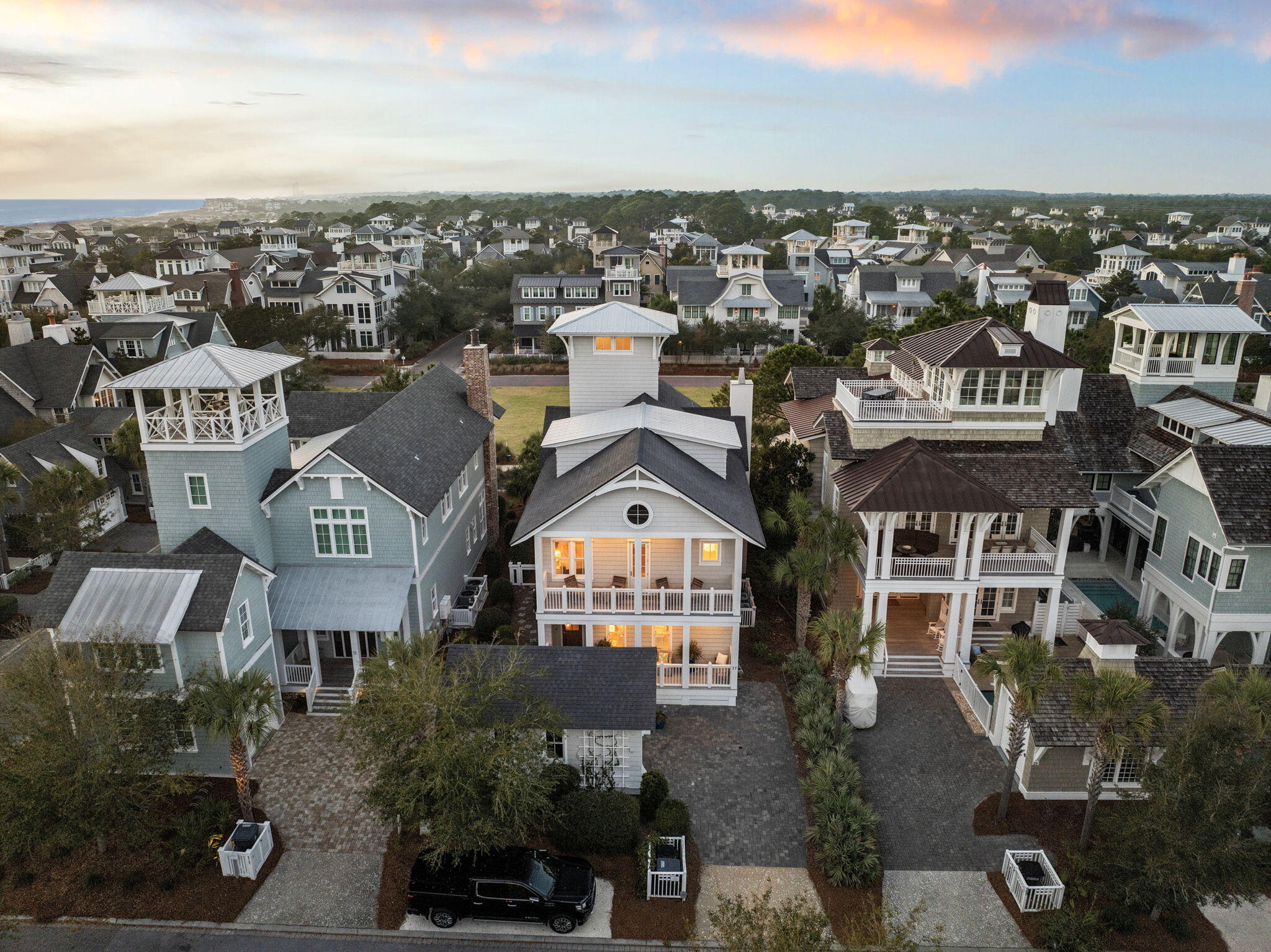 17 Compass Point Way