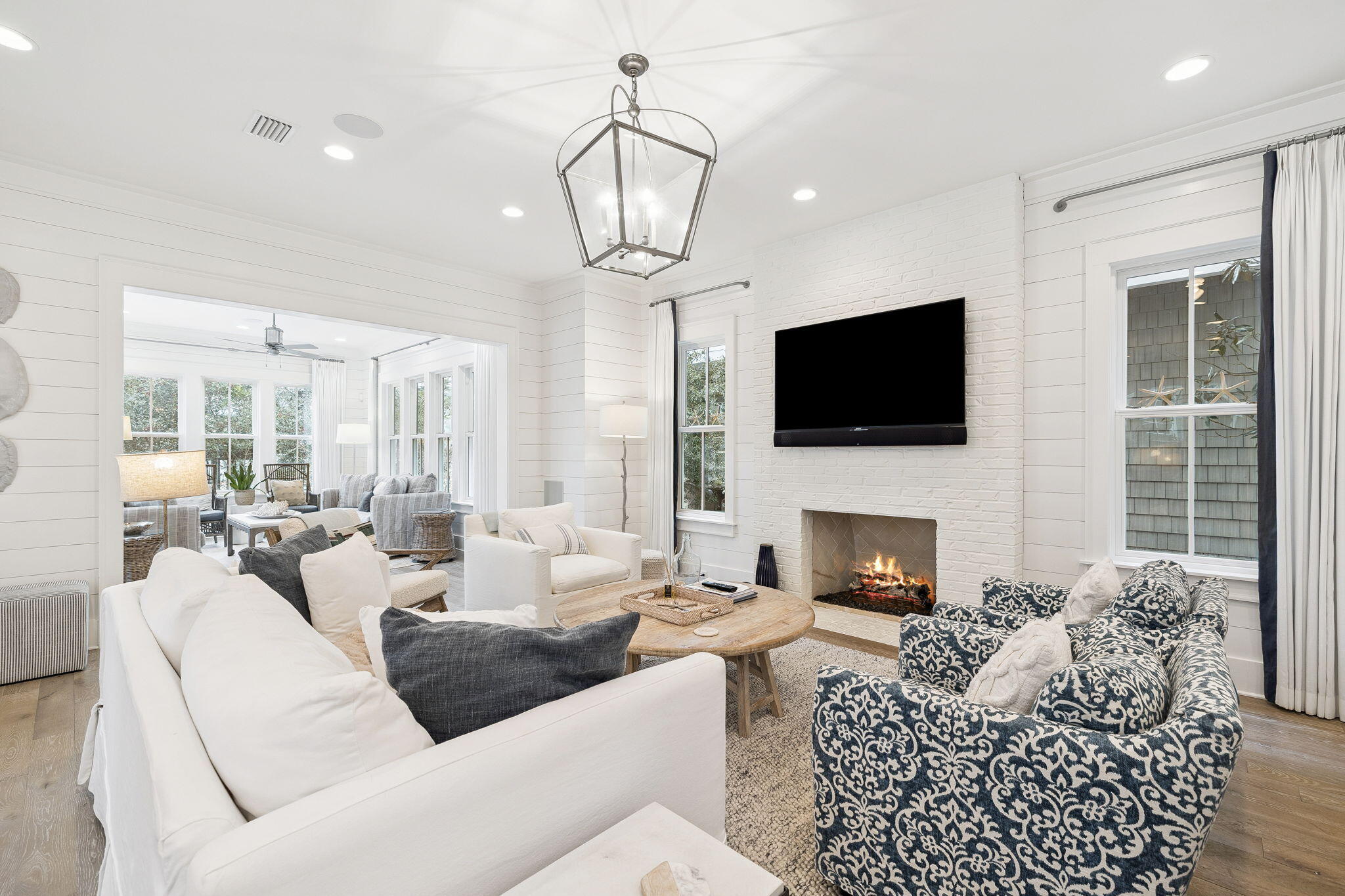 17 Compass Point Way