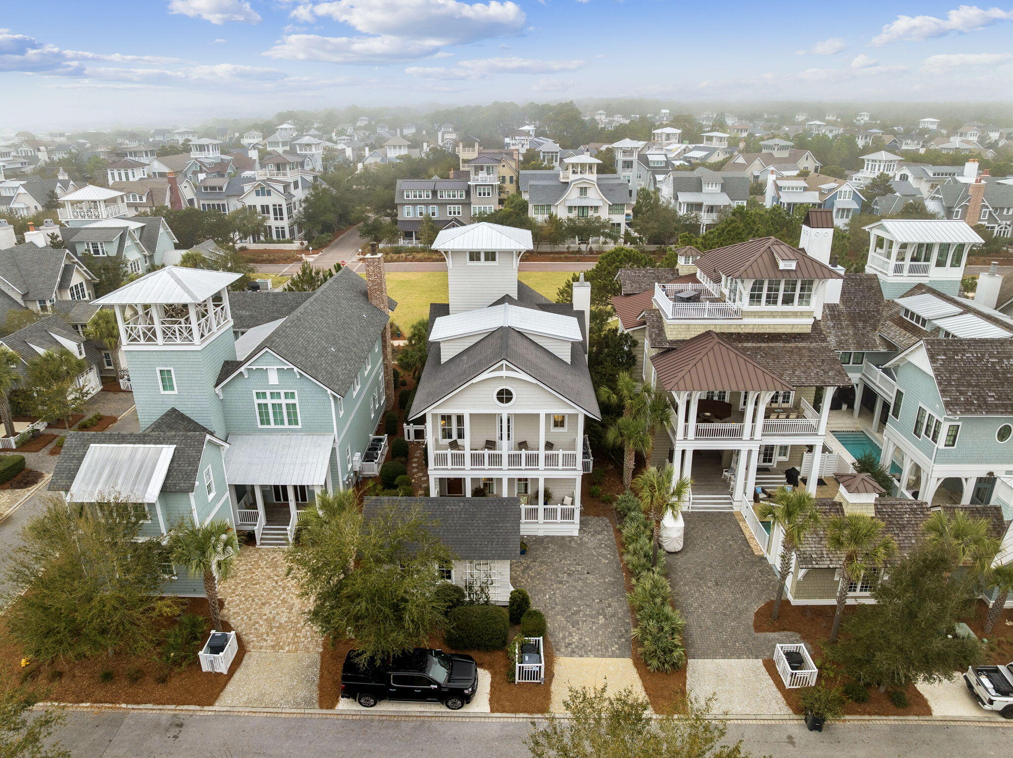 17 Compass Point Way