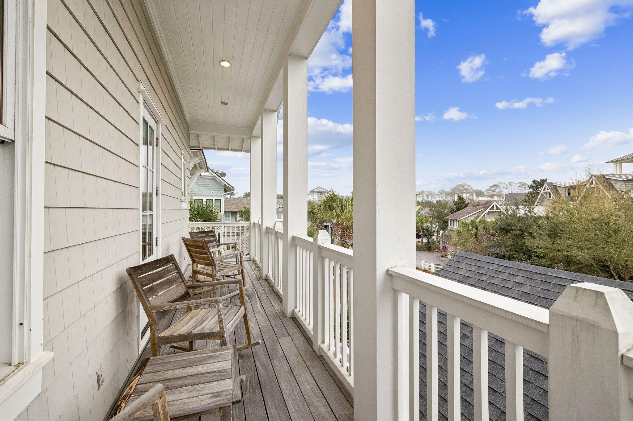 17 Compass Point Way