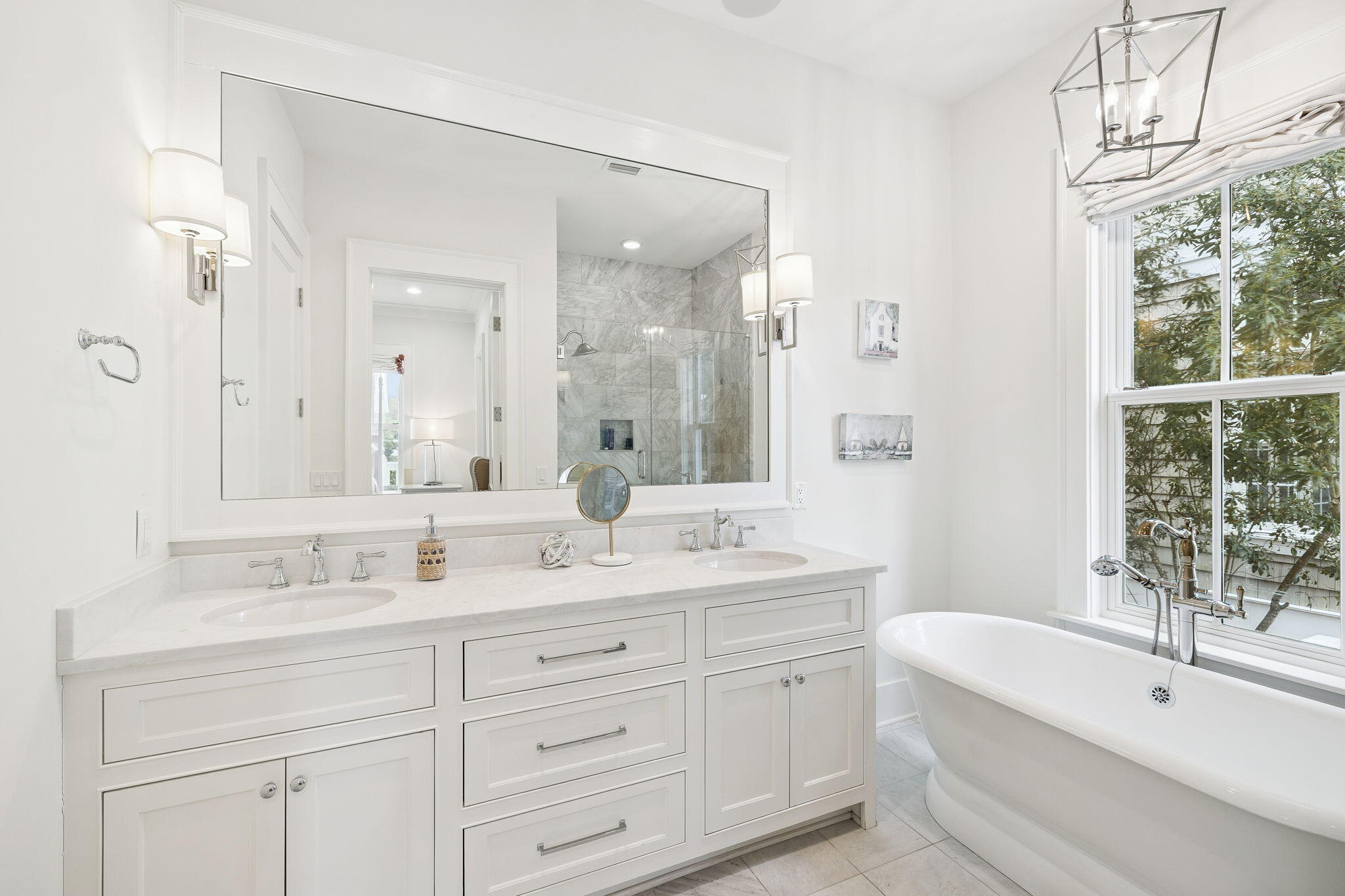 17 Compass Point Way