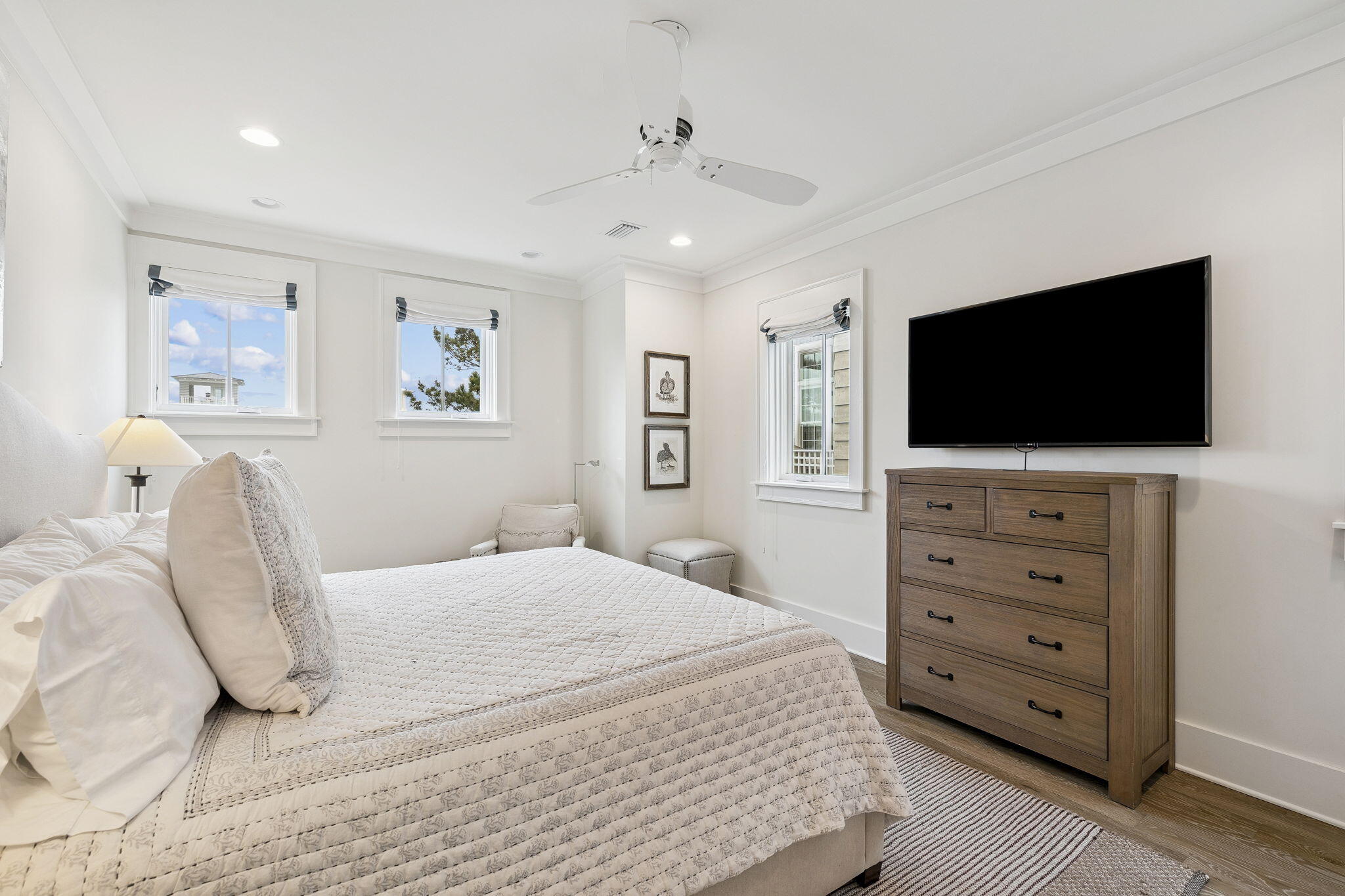 17 Compass Point Way