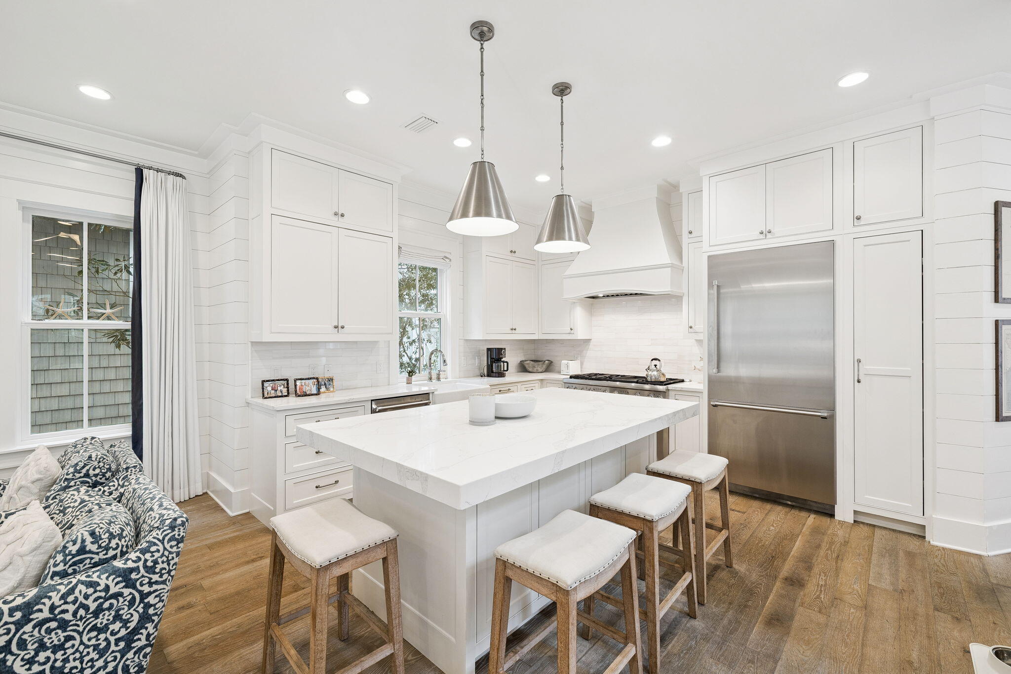 17 Compass Point Way