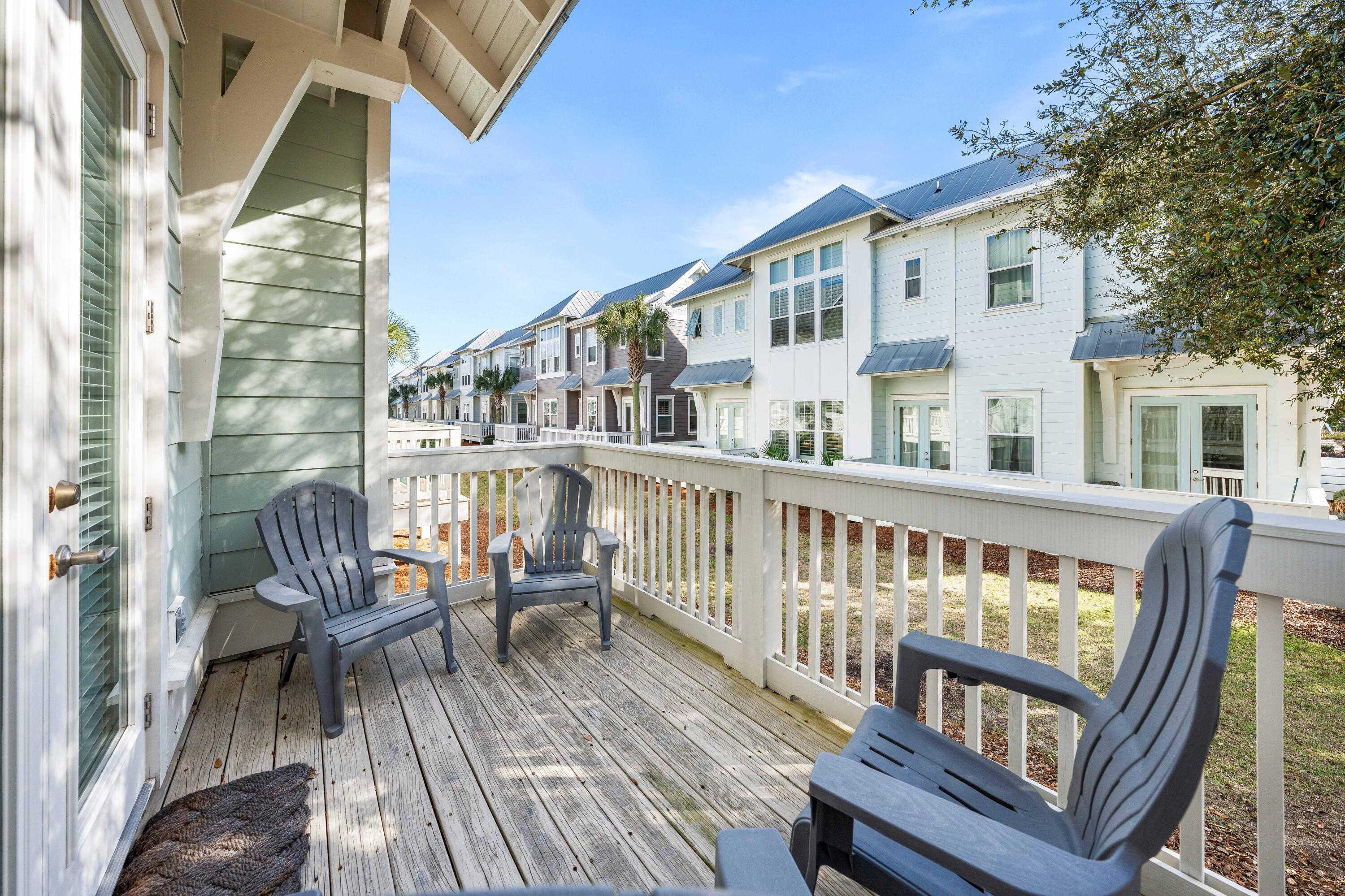 105 York Lane B