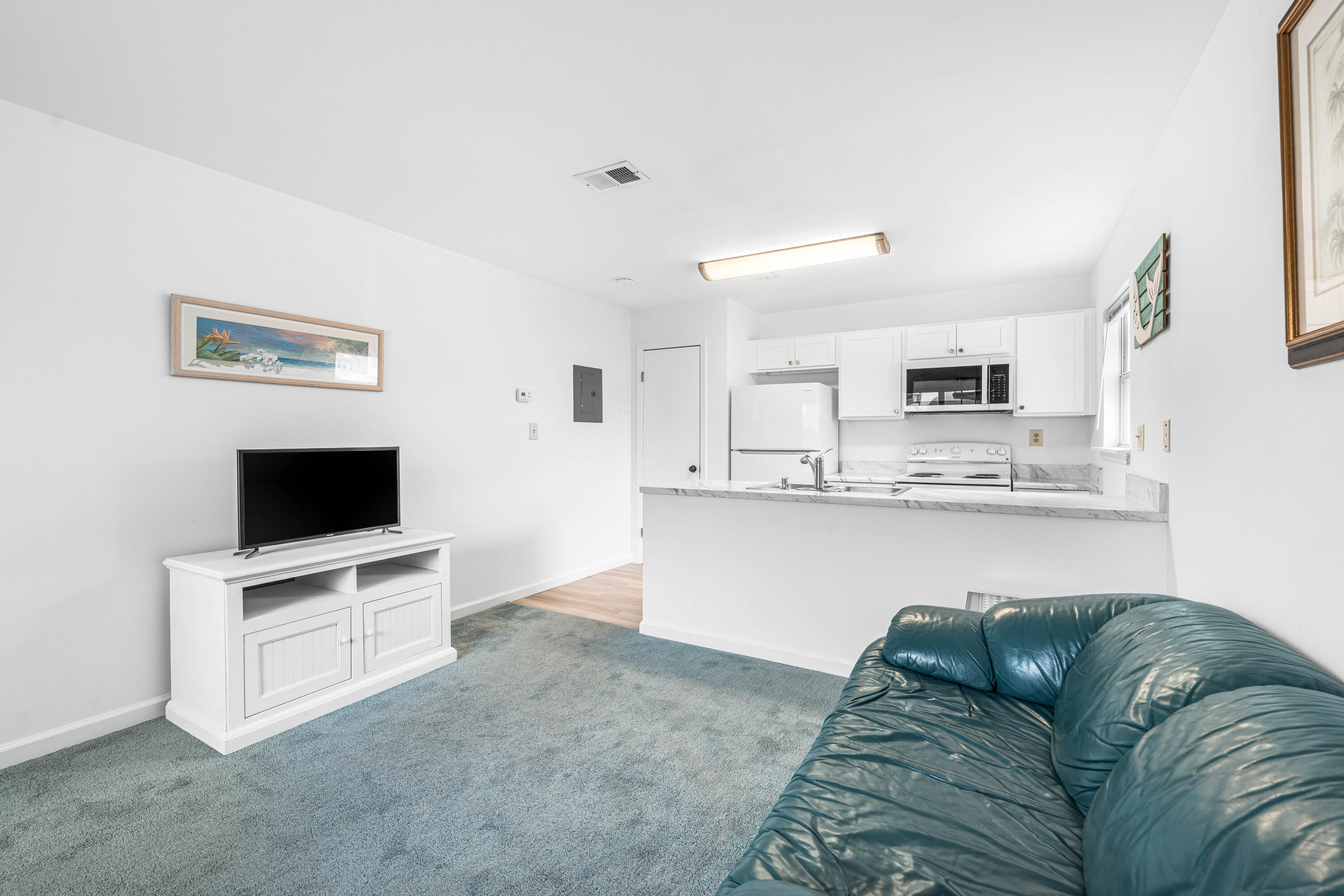 1430 Tina Drive APT 9