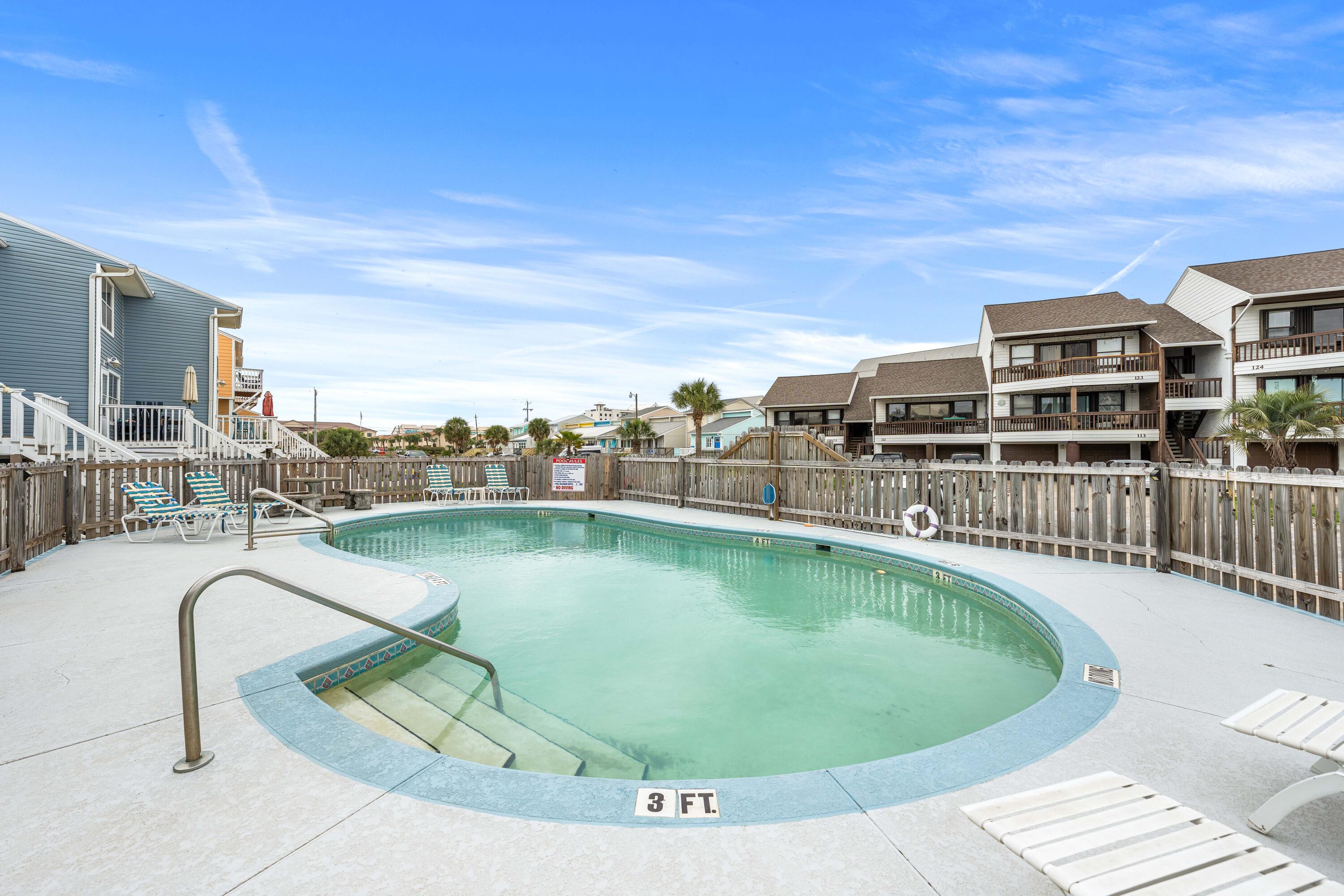 1430 Tina Drive APT 9