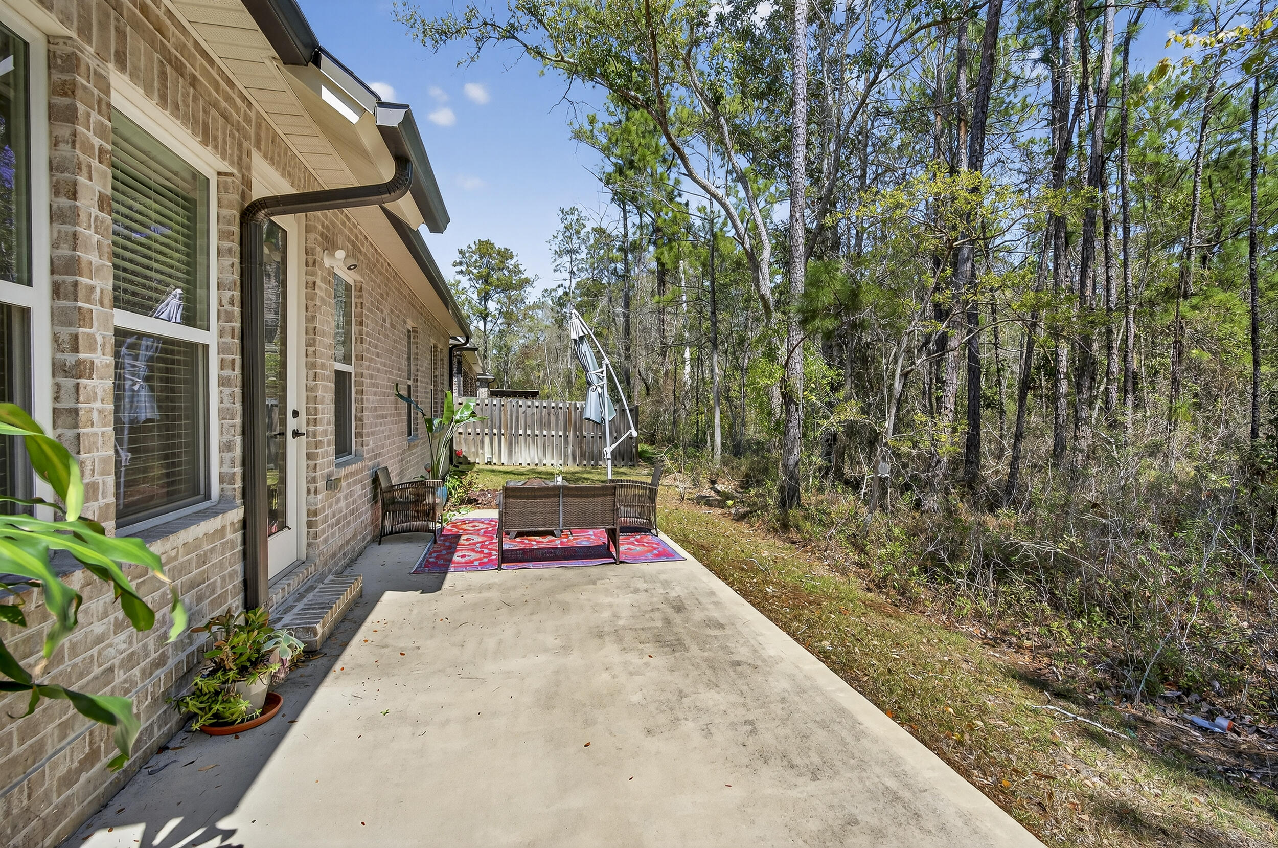 99 Laurel Oaks Drive