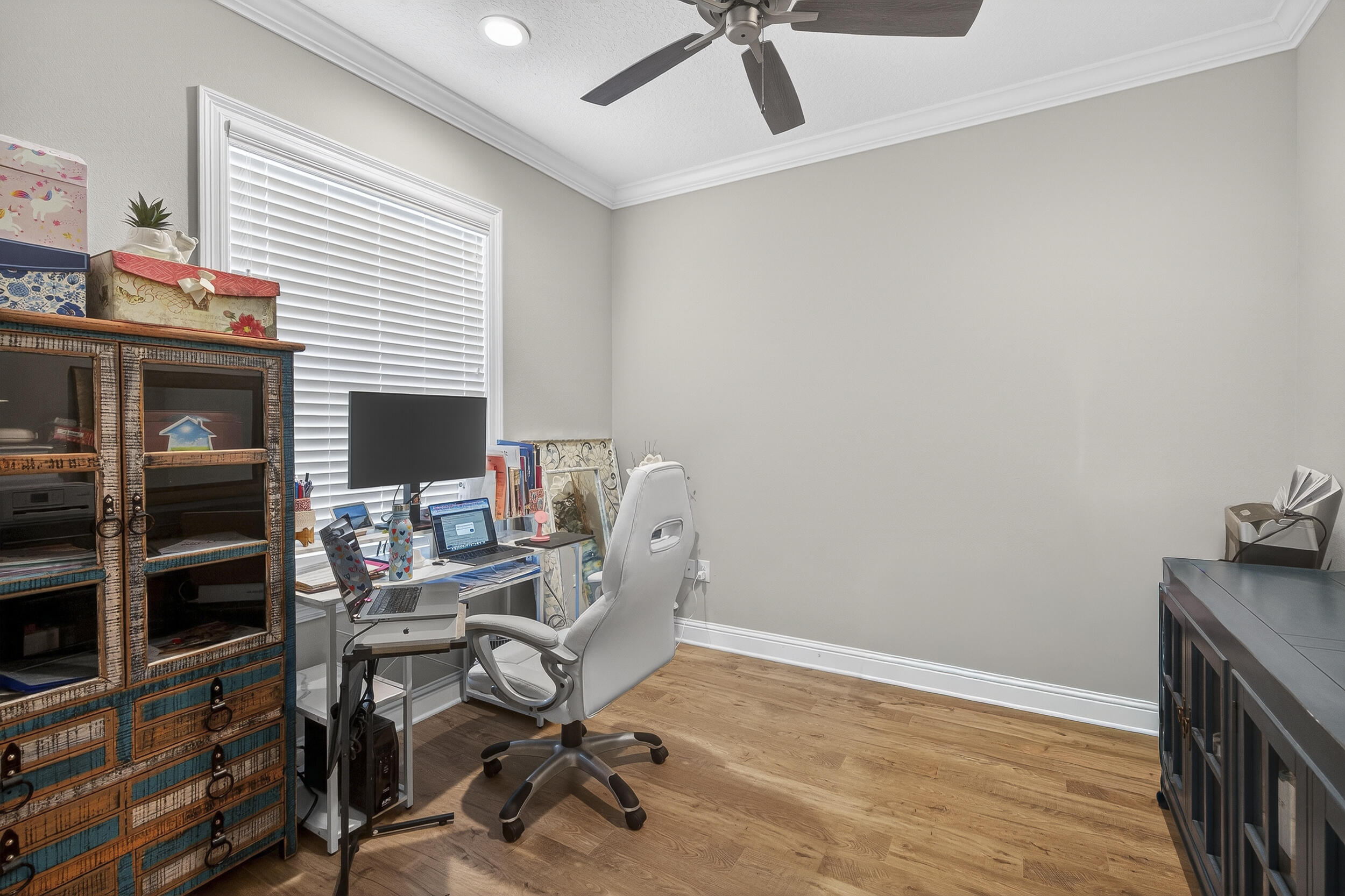 99 Laurel Oaks Drive