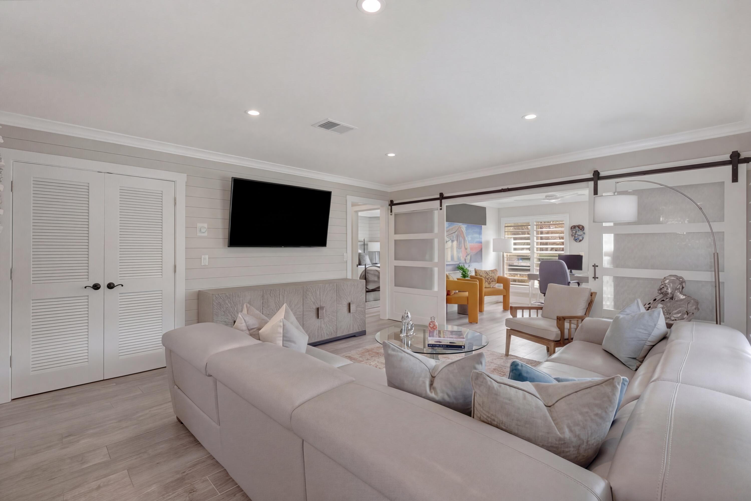 204 W Sandestin Boulevard