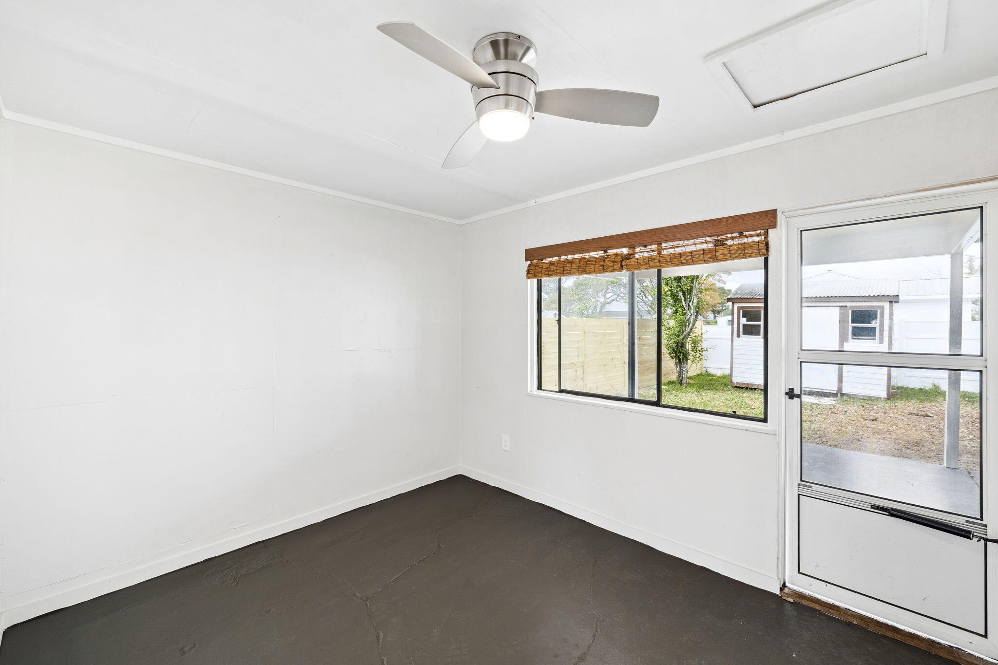 22604 Hilltop Avenue