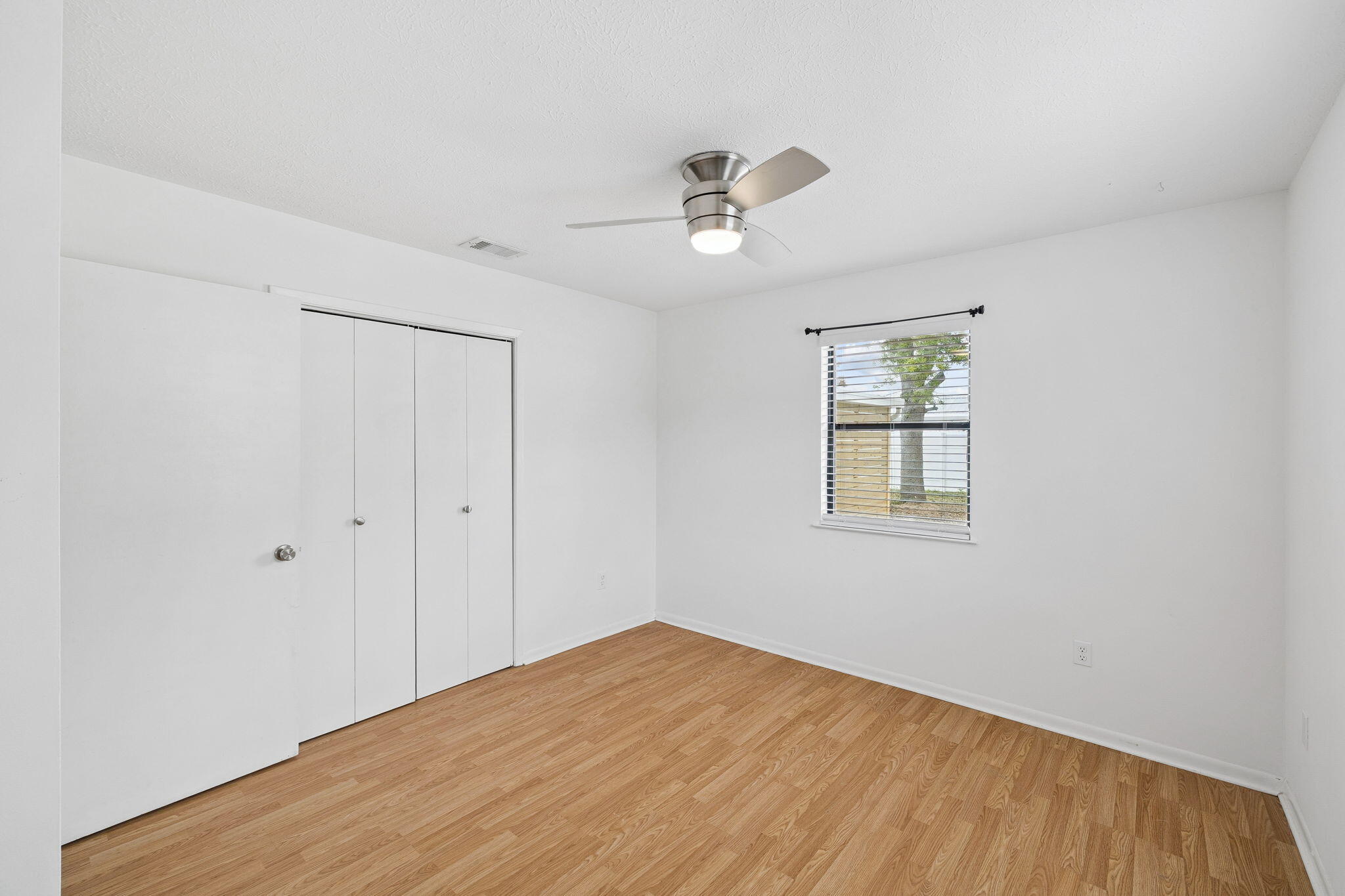 22604 Hilltop Avenue