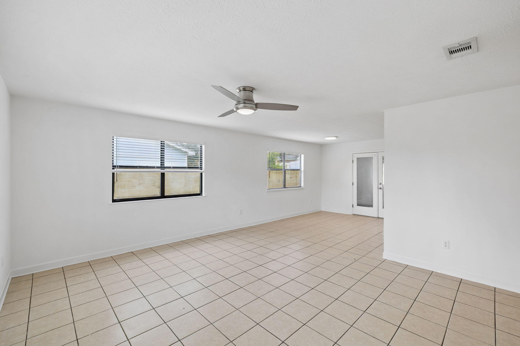 22604 Hilltop Avenue