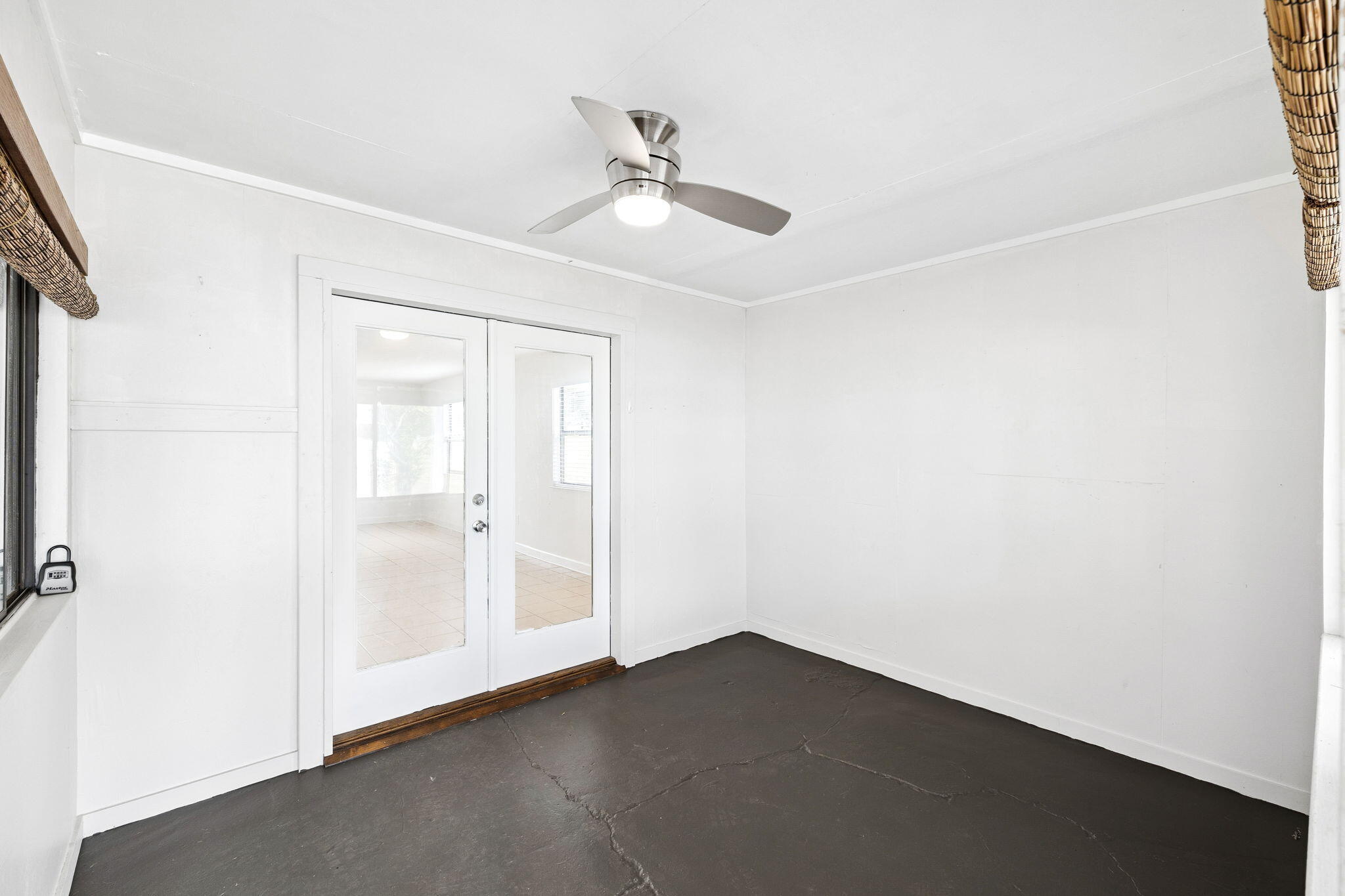 22604 Hilltop Avenue