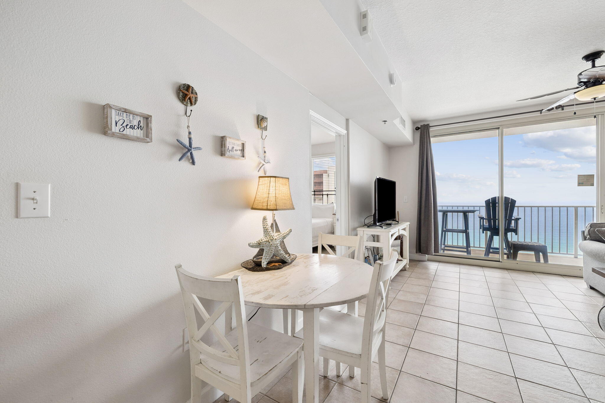 9900 S Thomas Drive UNIT 2011