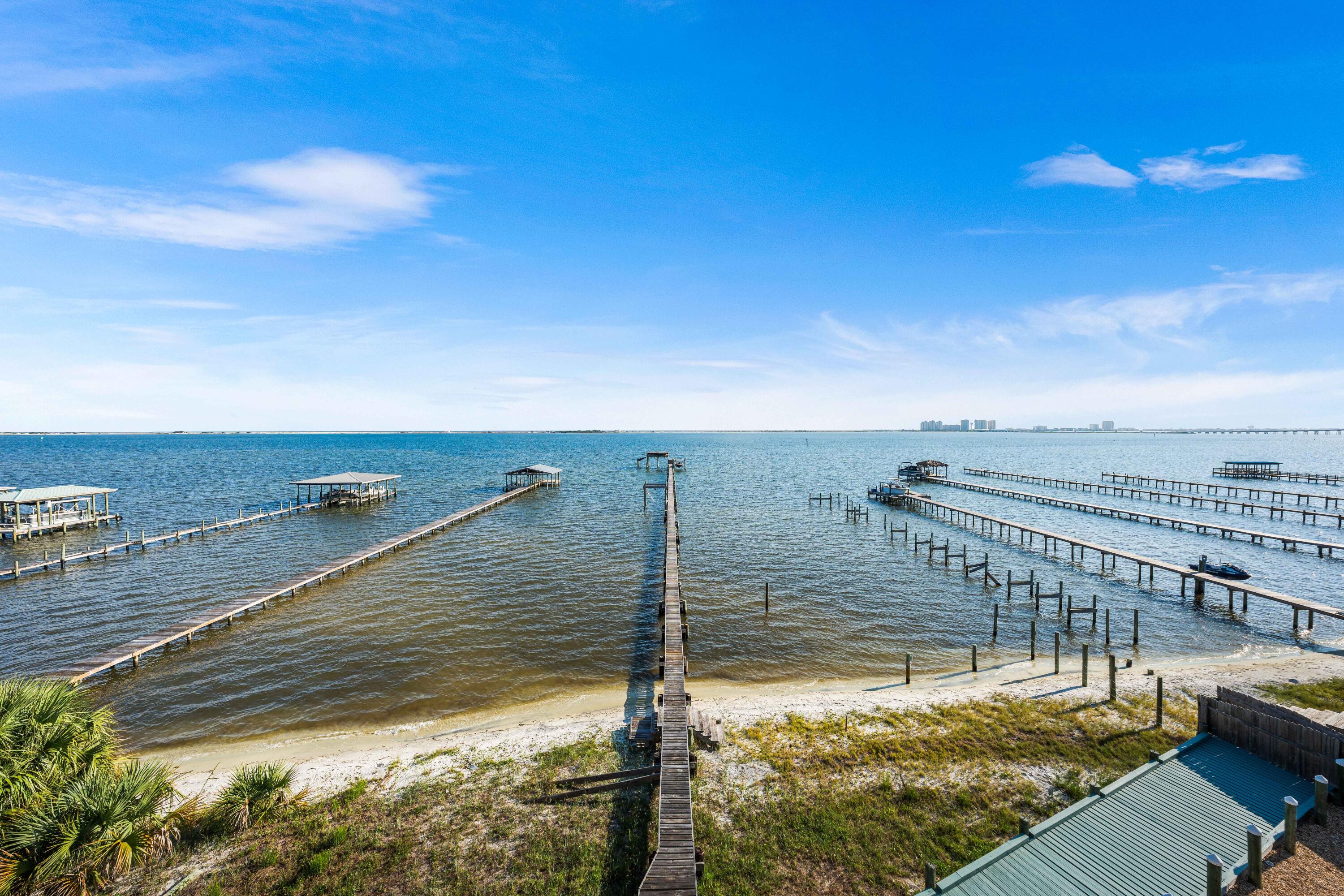 8944 Windgate Circle