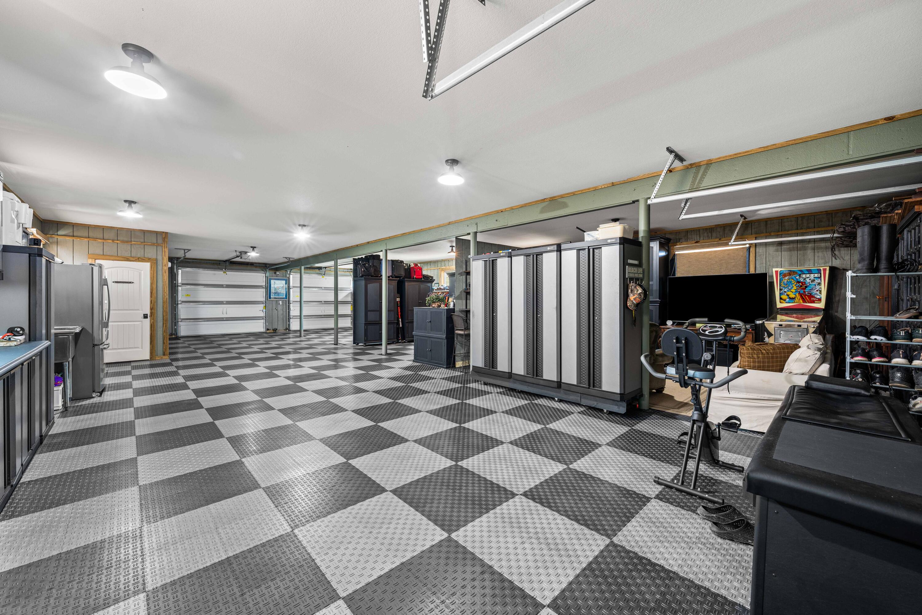 8944 Windgate Circle